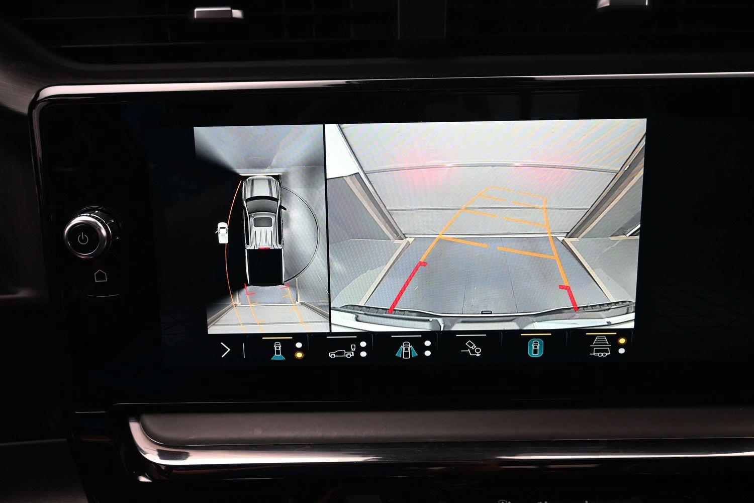 Used 2023 Summit White GMC AT4X image 32