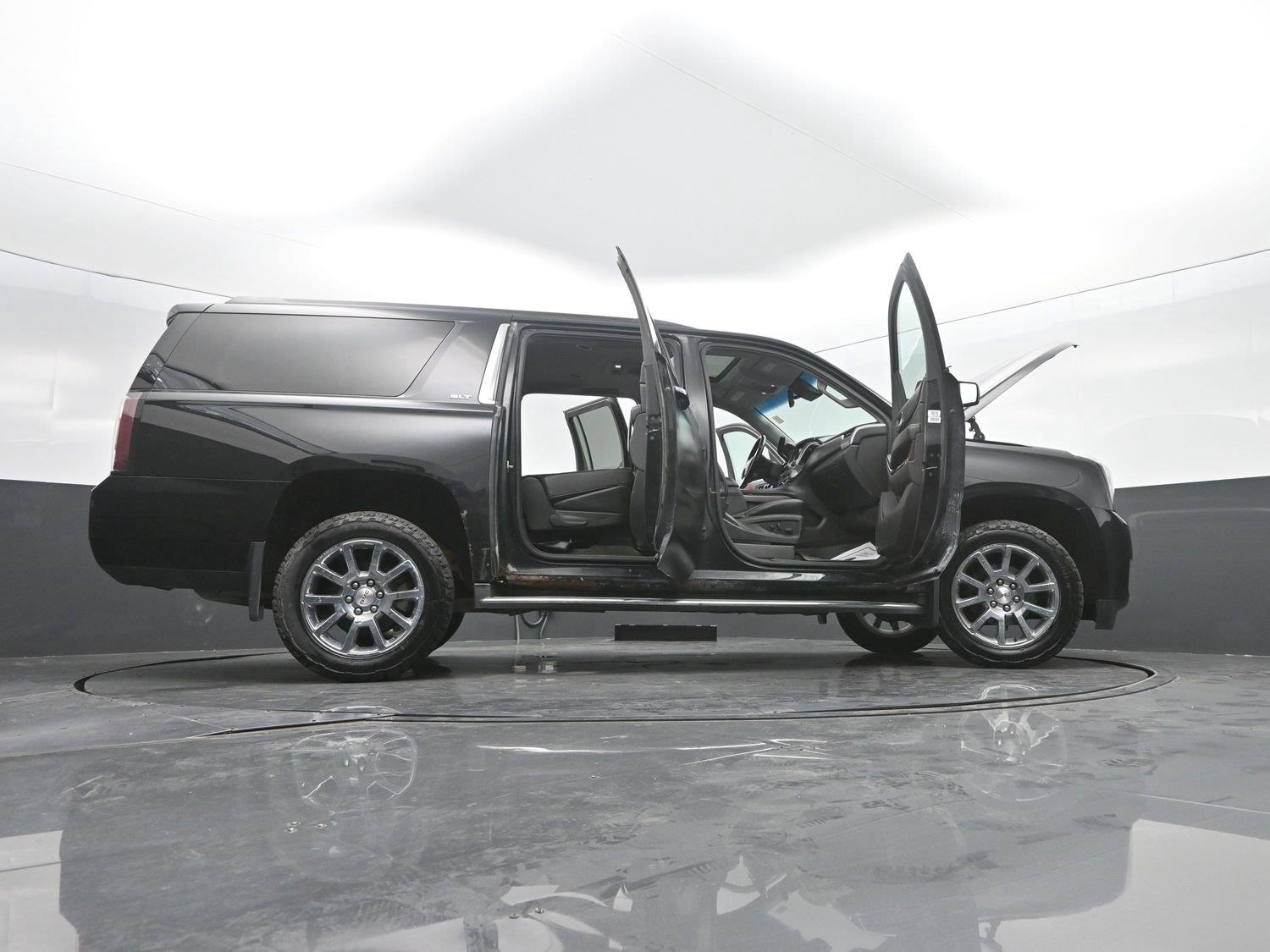Used 2015 Onyx Black GMC SLT image 52