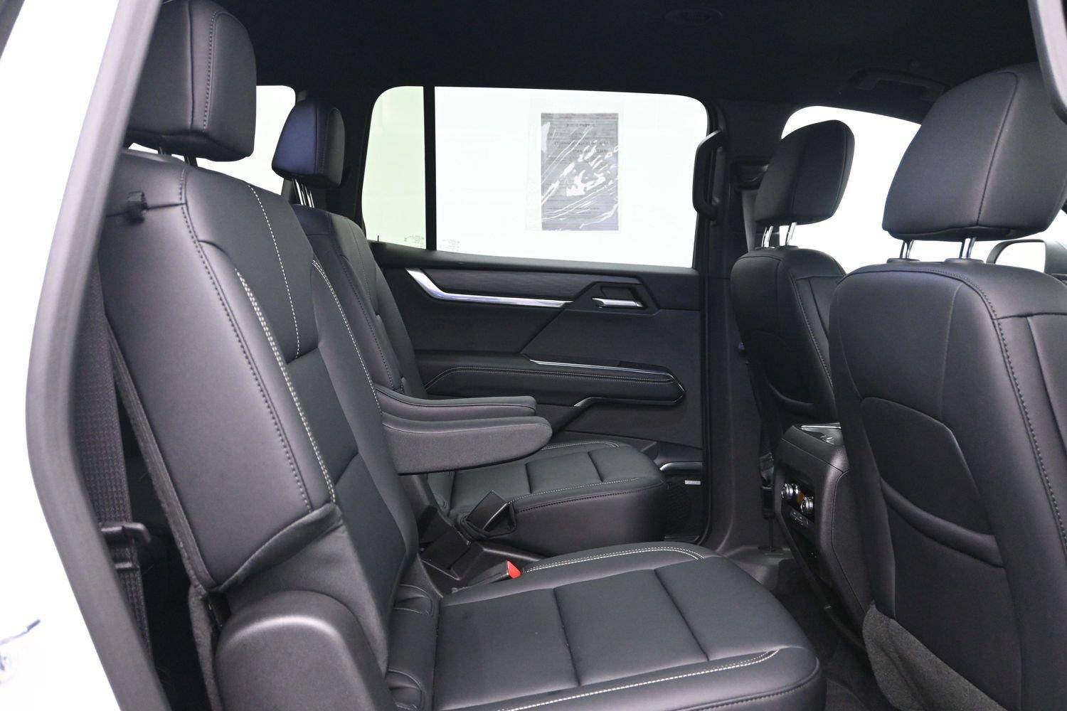 Used 2026 Summit White GMC AWD Elevation image 15
