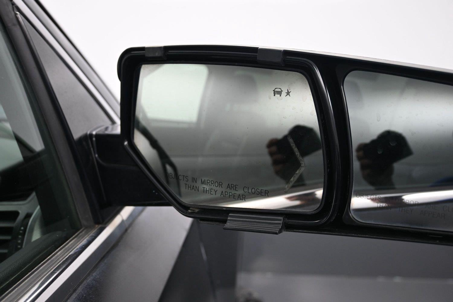 Used 2015 Onyx Black GMC SLT image 9