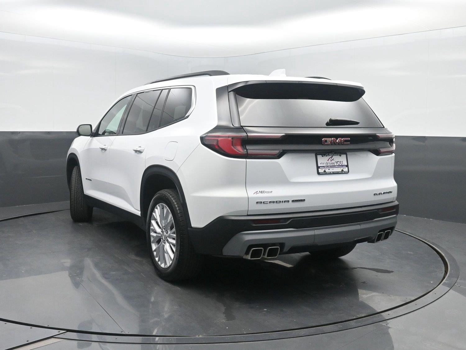Used 2026 Summit White GMC AWD Elevation image 46