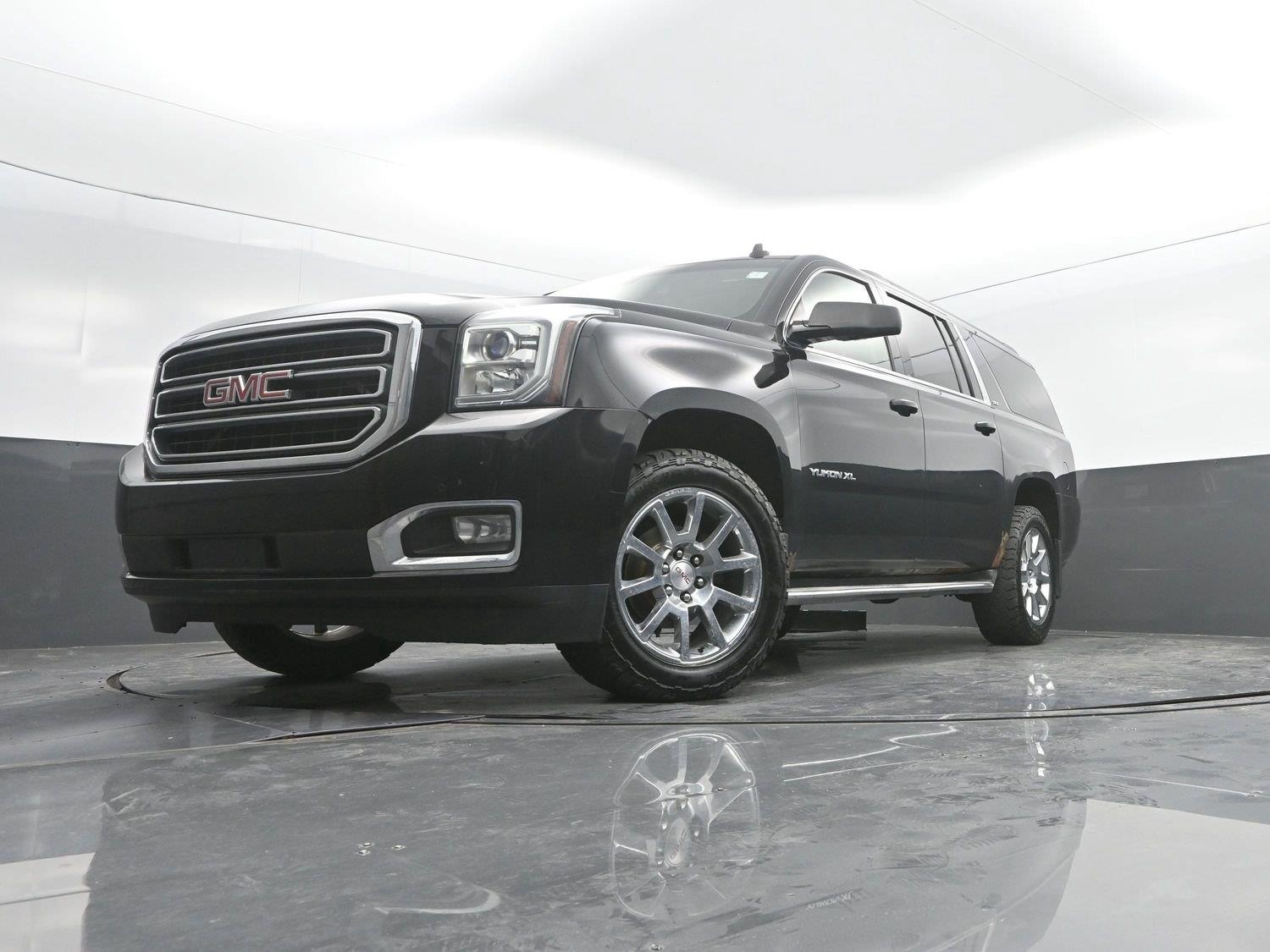 Used 2015 Onyx Black GMC SLT image 45