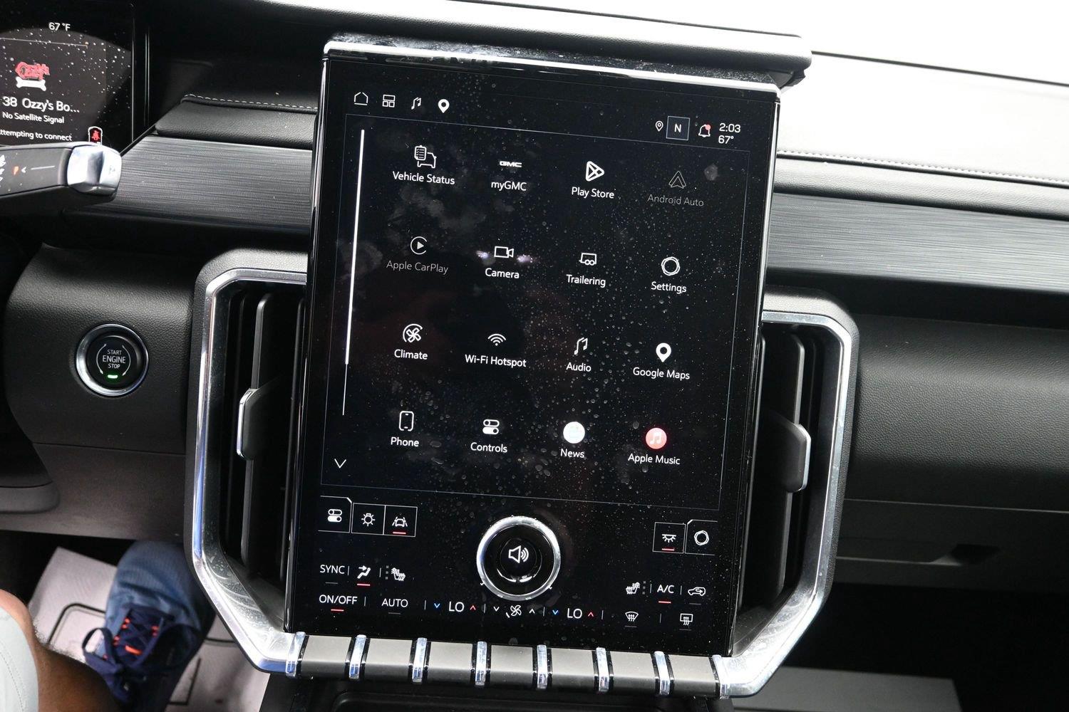 Used 2026 Summit White GMC AWD Elevation image 31