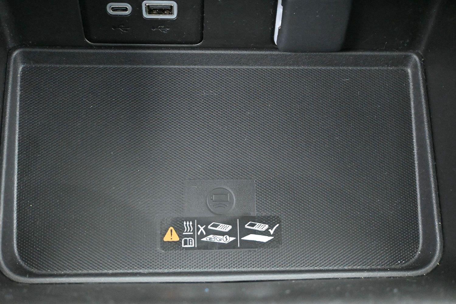 Used 2024 Summit White Chevrolet RST image 36