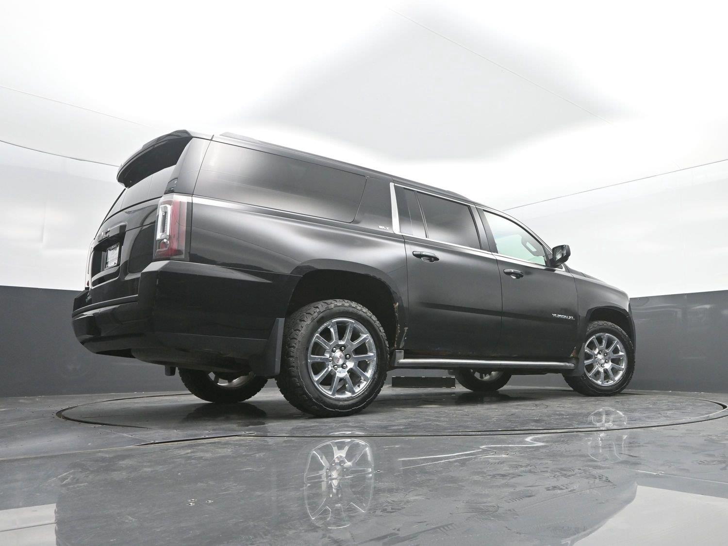 Used 2015 Onyx Black GMC SLT image 36