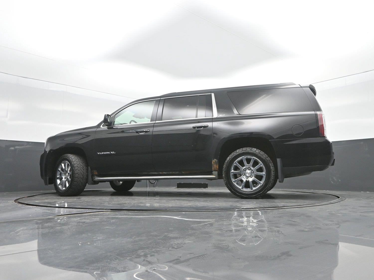 Used 2015 Onyx Black GMC SLT image 35
