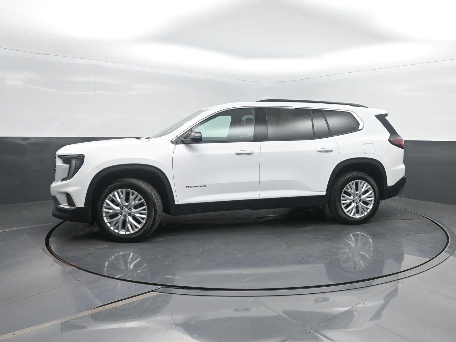 Summit White 2026 GMC Acadia SUV / Crossover Four-Wheel Drive 8-Speed Automatic