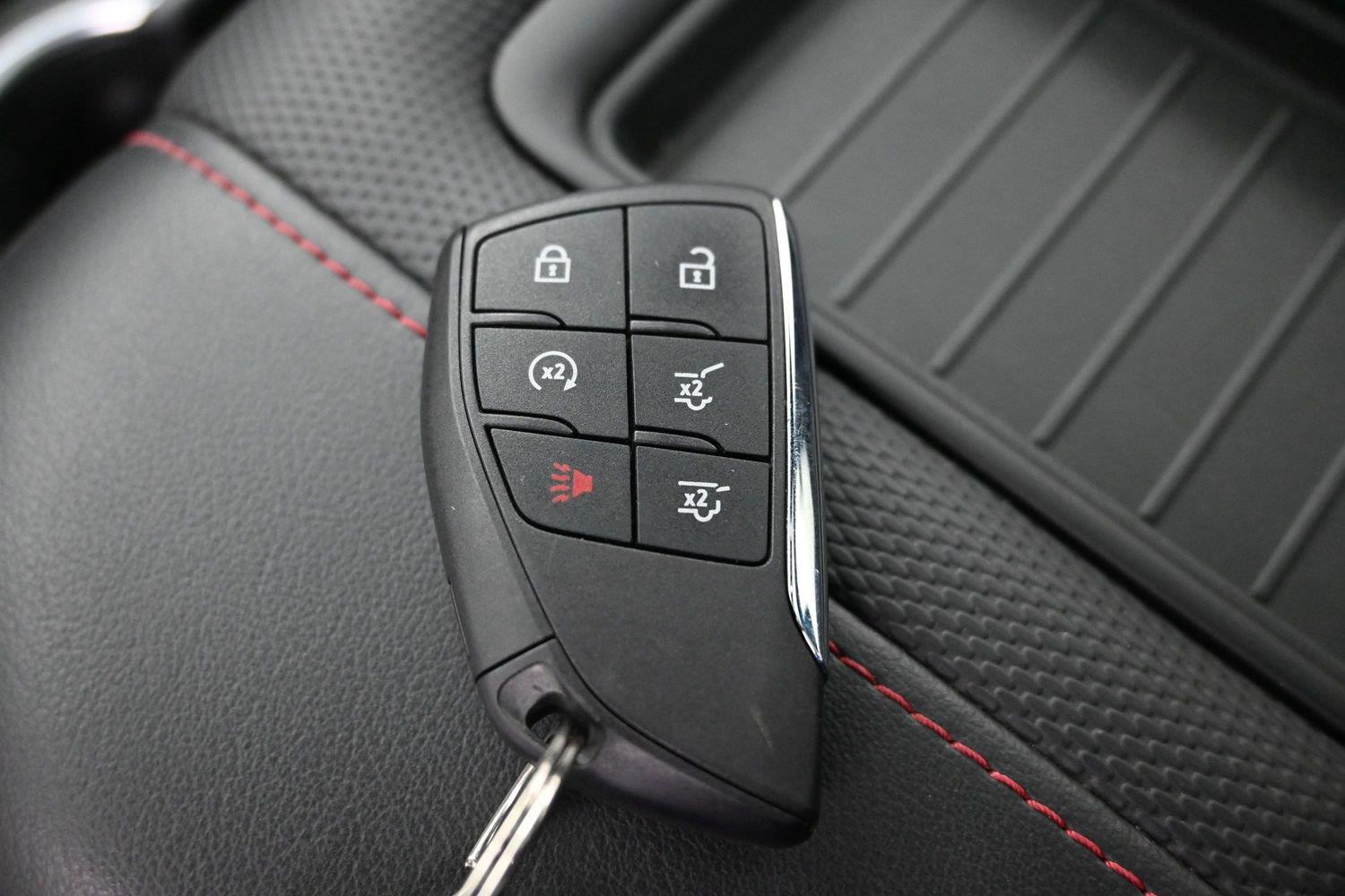 Used 2024 Summit White Chevrolet RST image 38