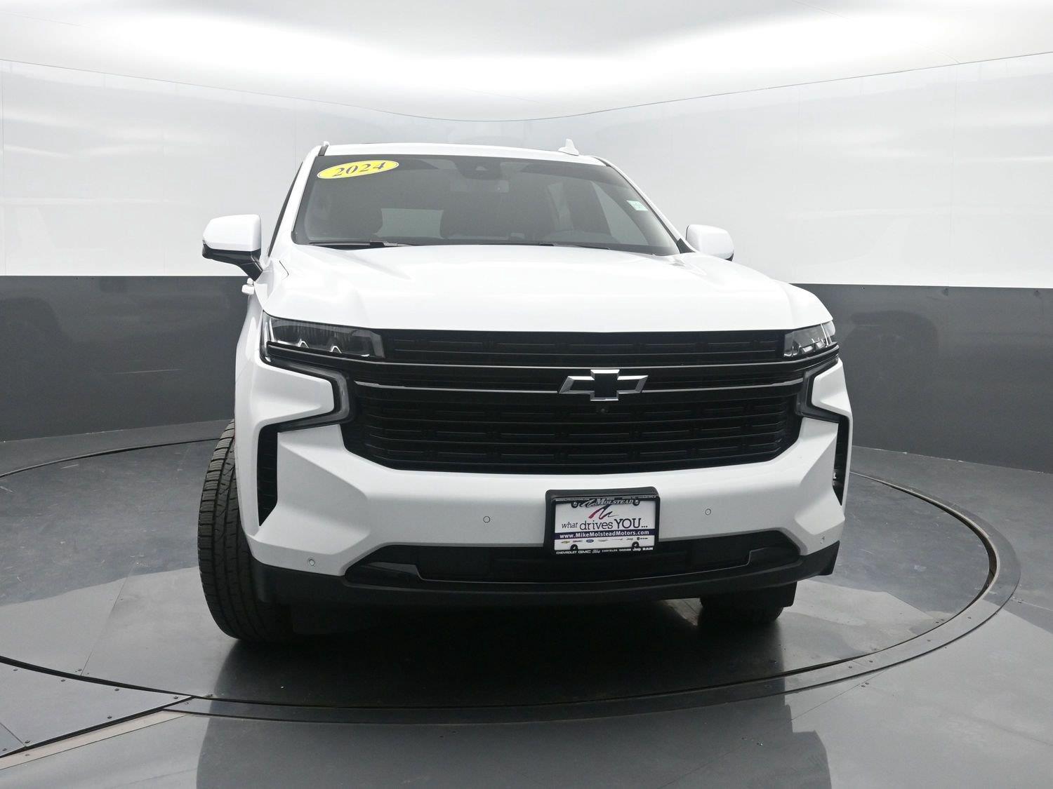 Used 2024 Summit White Chevrolet RST image 48