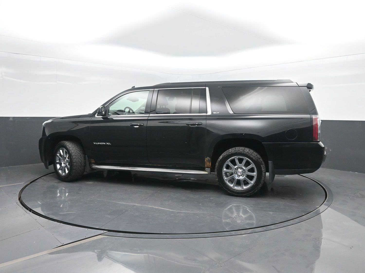 Used 2015 Onyx Black GMC SLT image 42