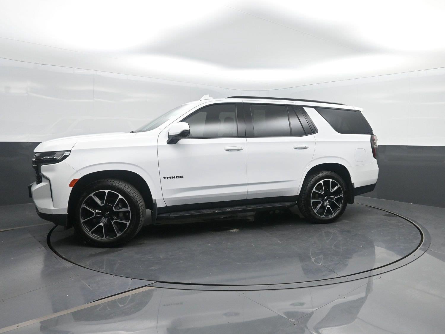 Used 2024 Summit White Chevrolet RST image 47