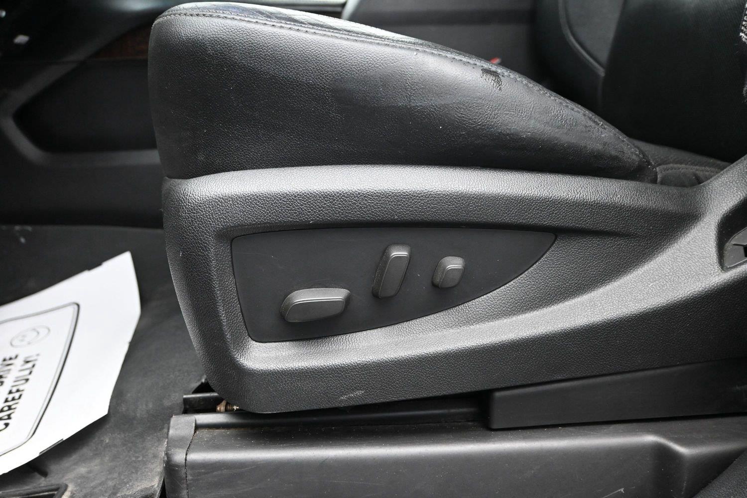 Used 2015 Onyx Black GMC SLT image 23