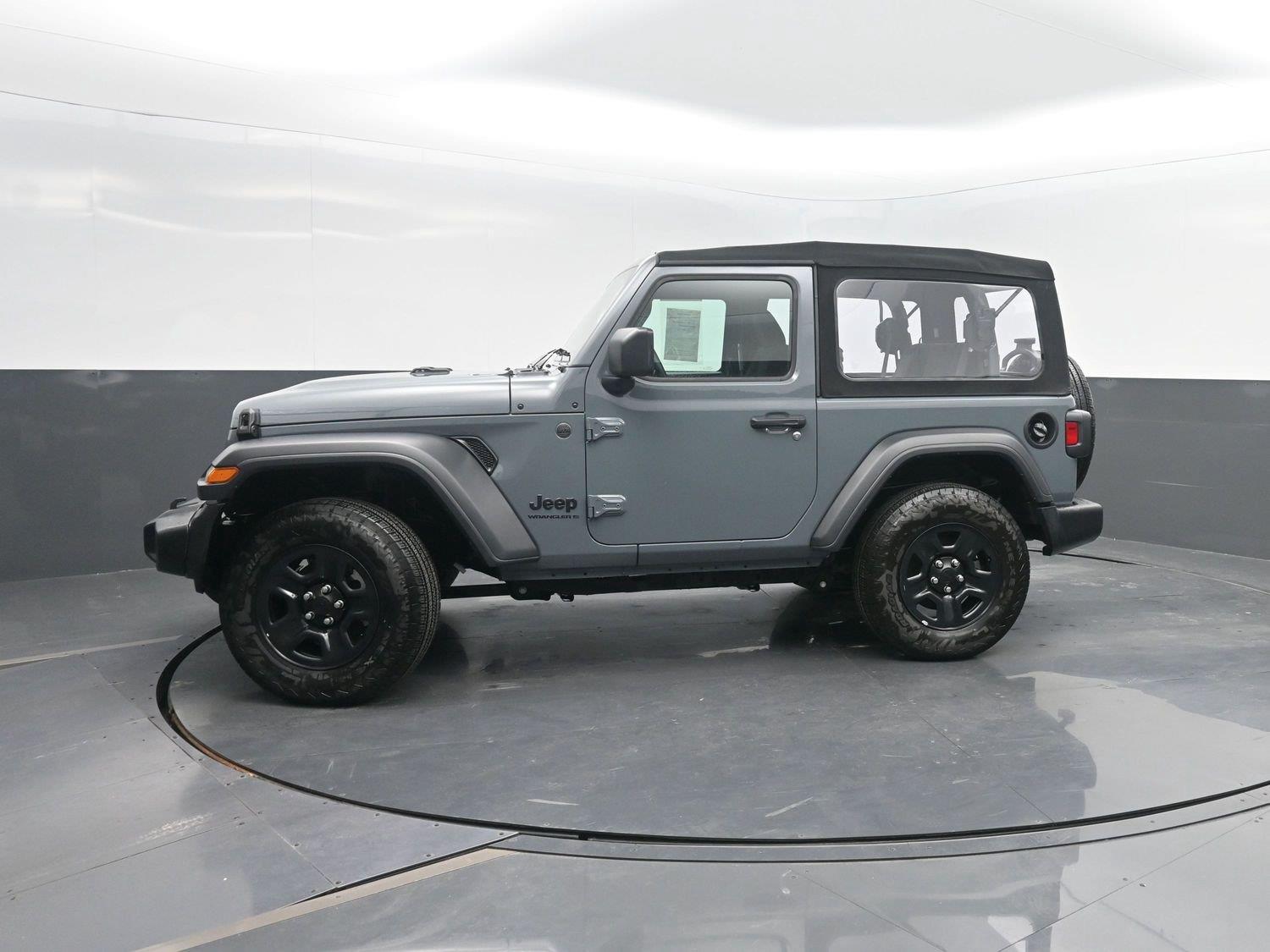 Anvil Clear Coat 2024 Jeep Wrangler SUV / Crossover Four-Wheel Drive 6-Speed Manual