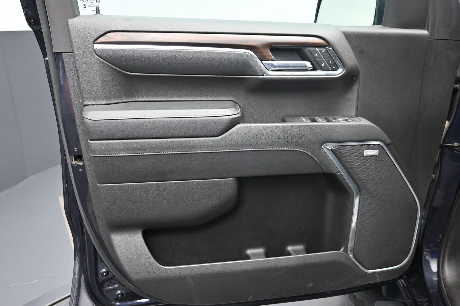 Used 2024 Titanium Rush Metallic GMC SLT image 23