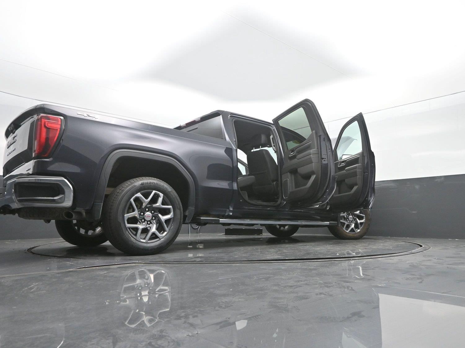 Used 2024 Titanium Rush Metallic GMC SLT image 56