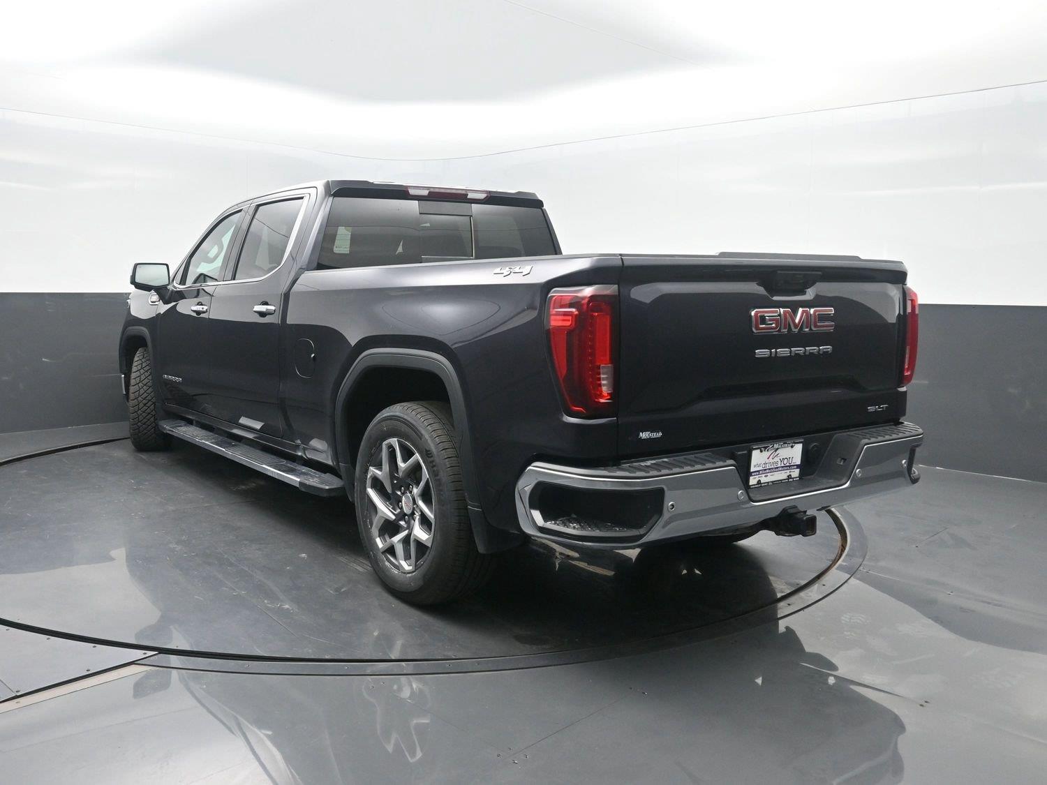 Used 2024 Titanium Rush Metallic GMC SLT image 50