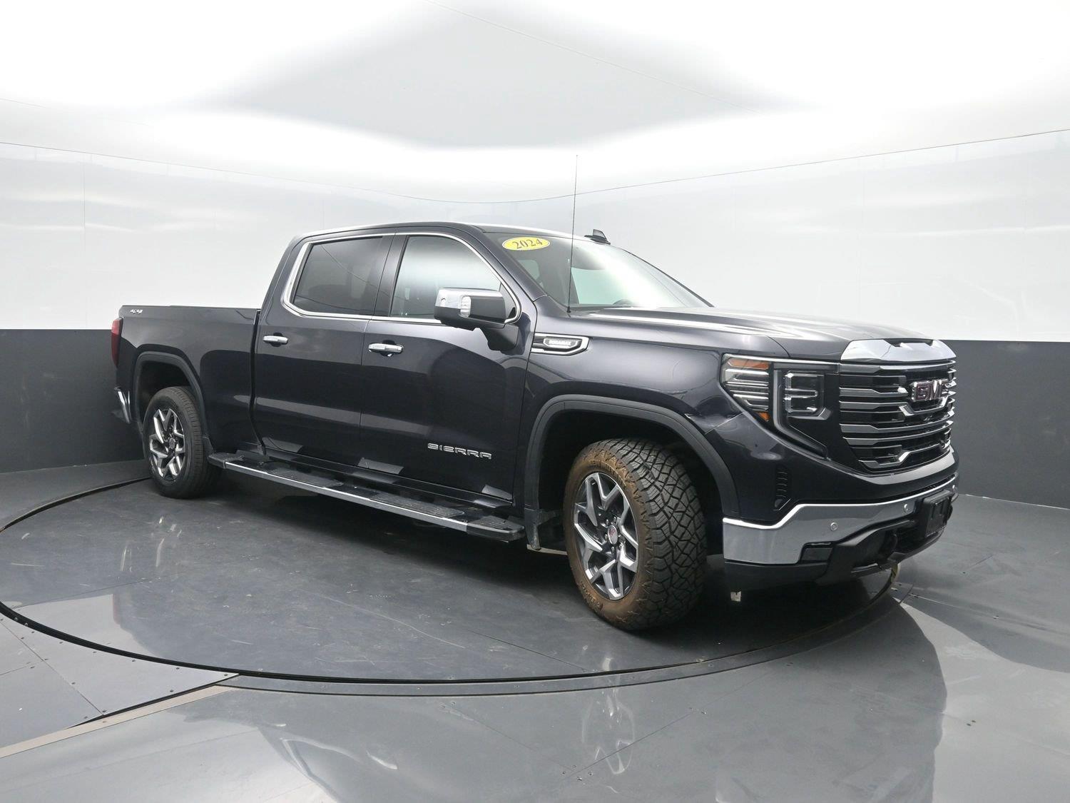 Used 2024 Titanium Rush Metallic GMC SLT image 4