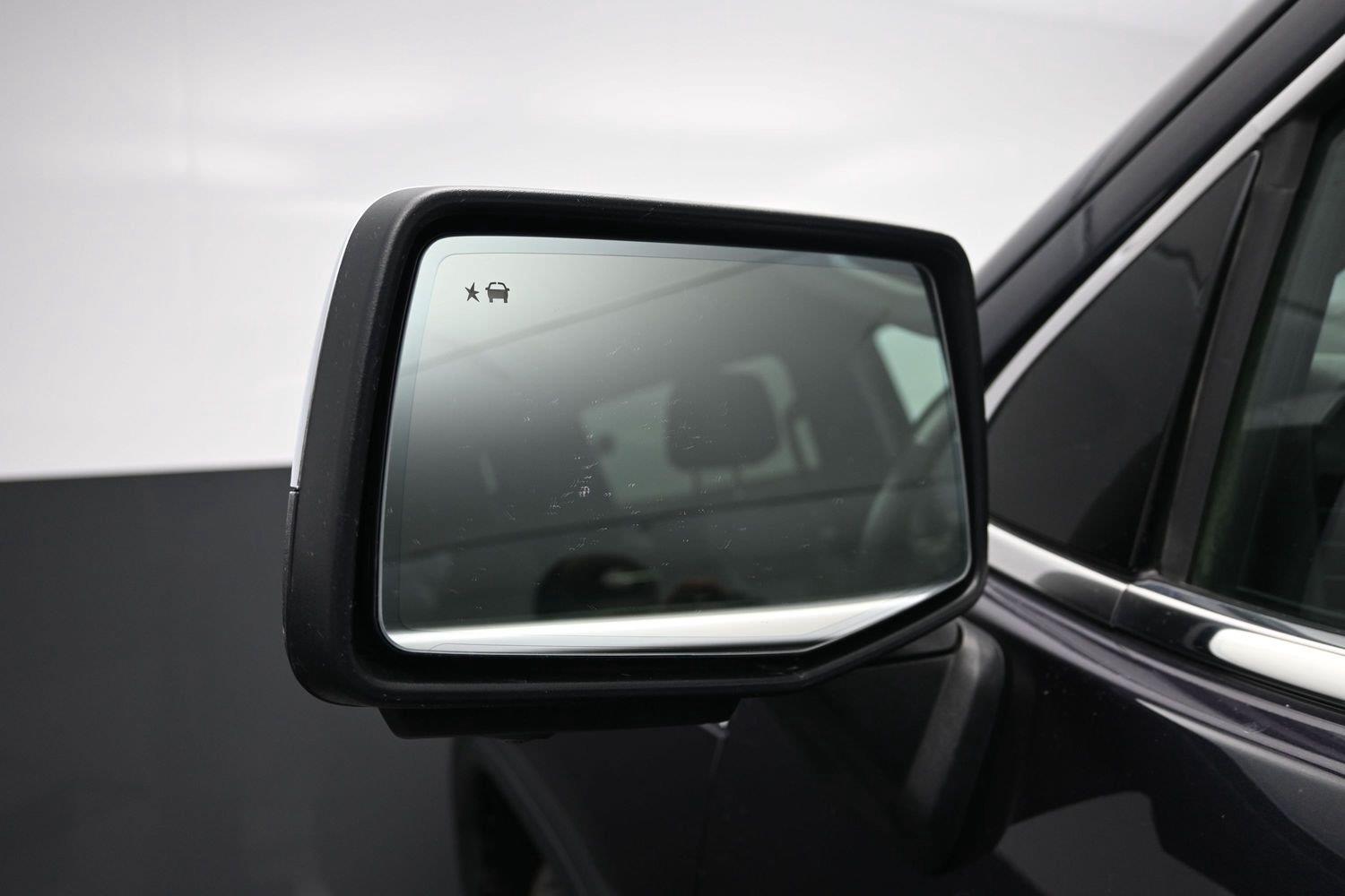 Used 2024 Titanium Rush Metallic GMC SLT image 22