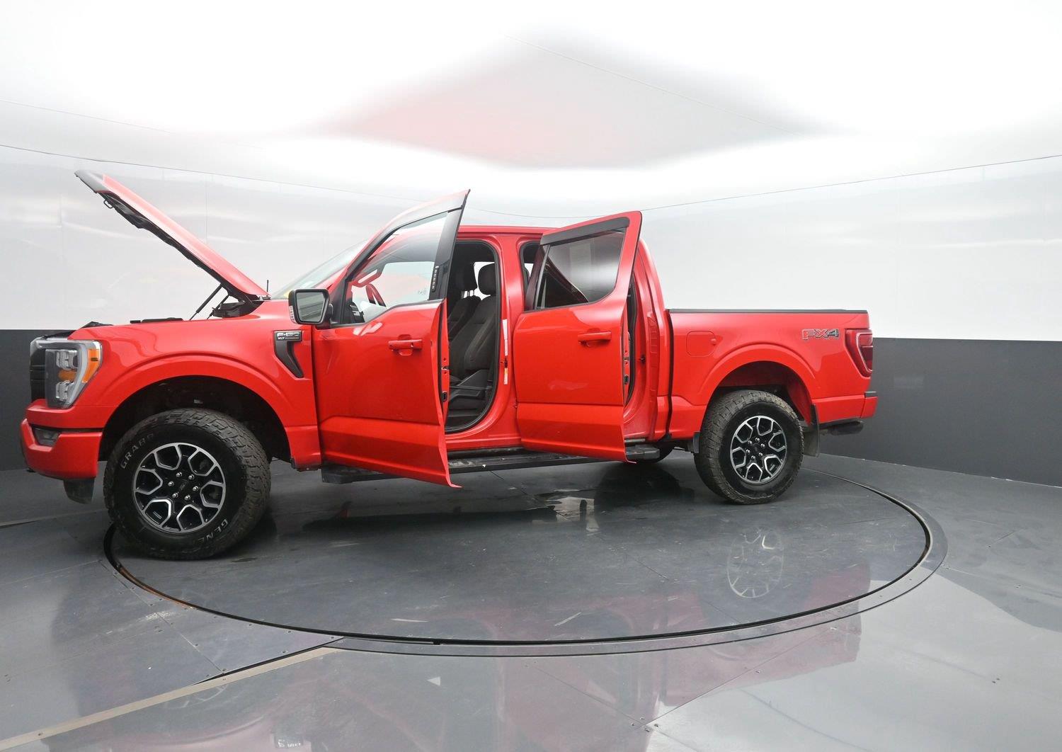 Used 2023 Race Red Ford XLT image 49