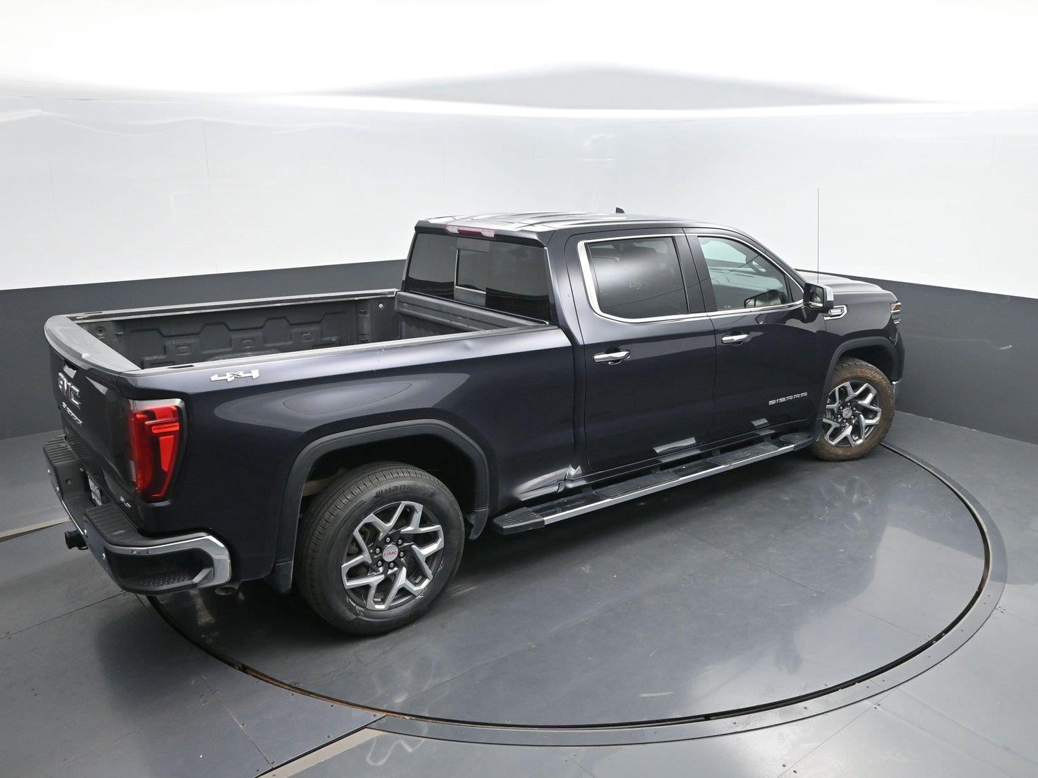 Used 2024 Titanium Rush Metallic GMC SLT image 45