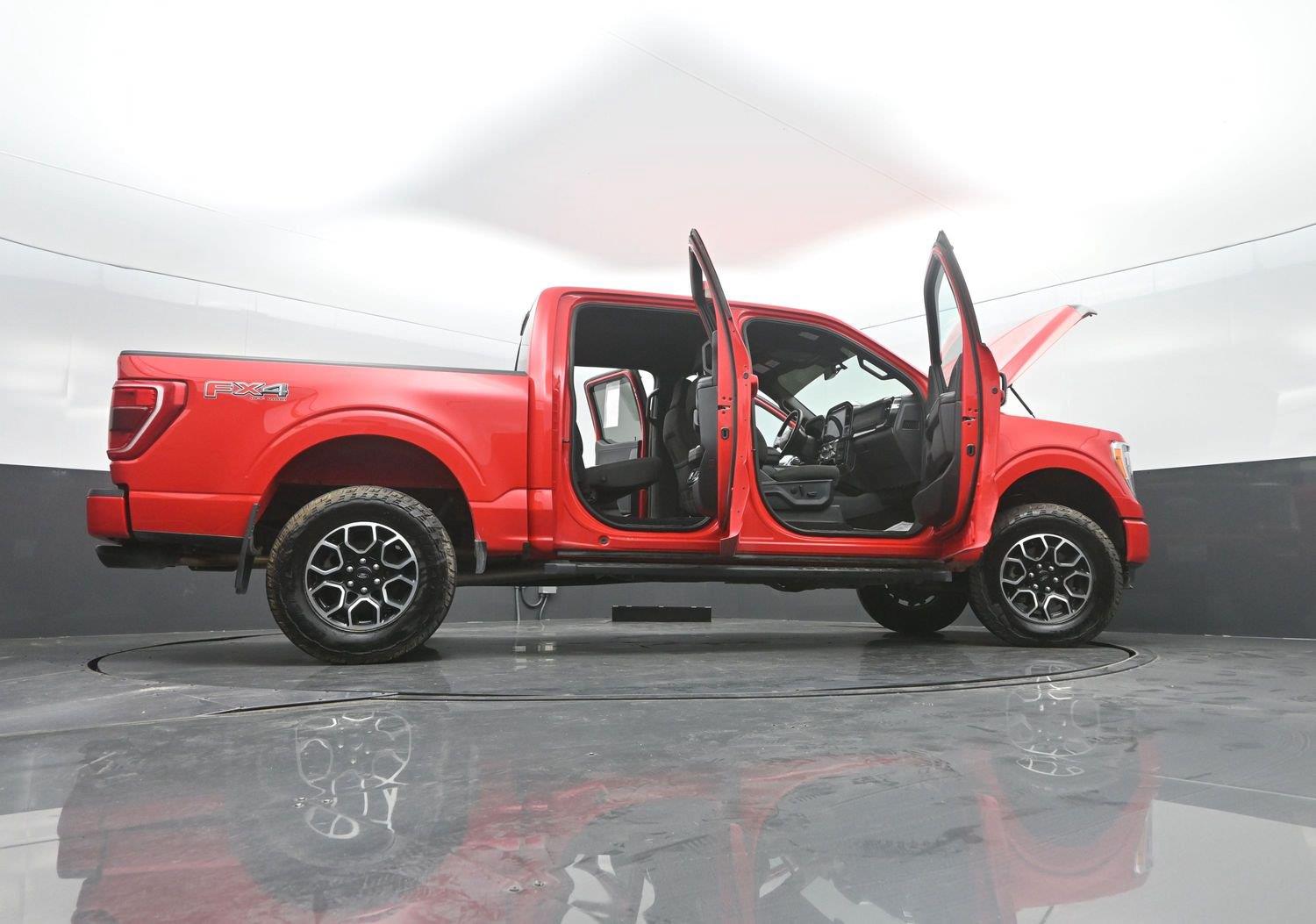 Used 2023 Race Red Ford XLT image 52