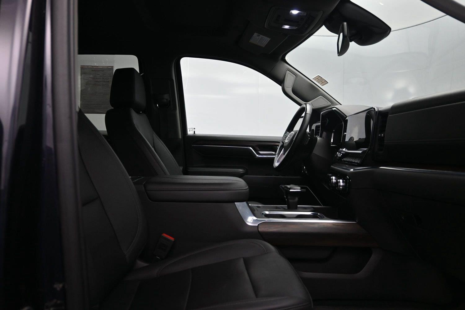 Used 2024 Titanium Rush Metallic GMC SLT image 13