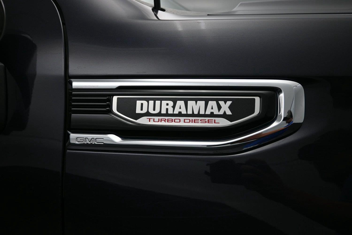 Used 2024 Titanium Rush Metallic GMC SLT image 6