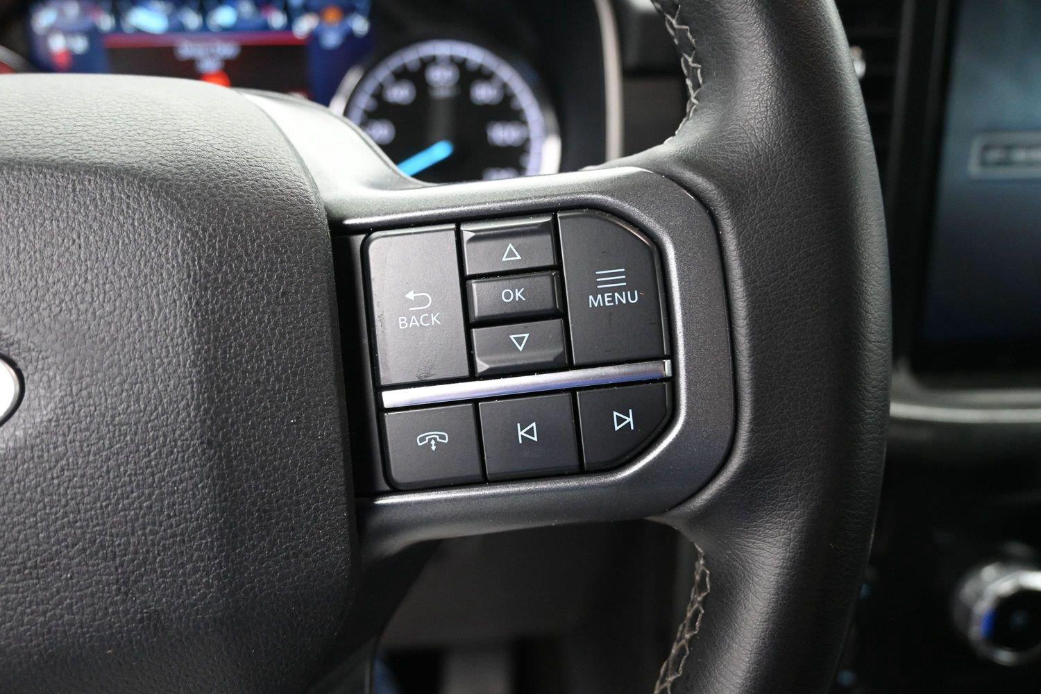 Used 2023 Race Red Ford XLT image 26
