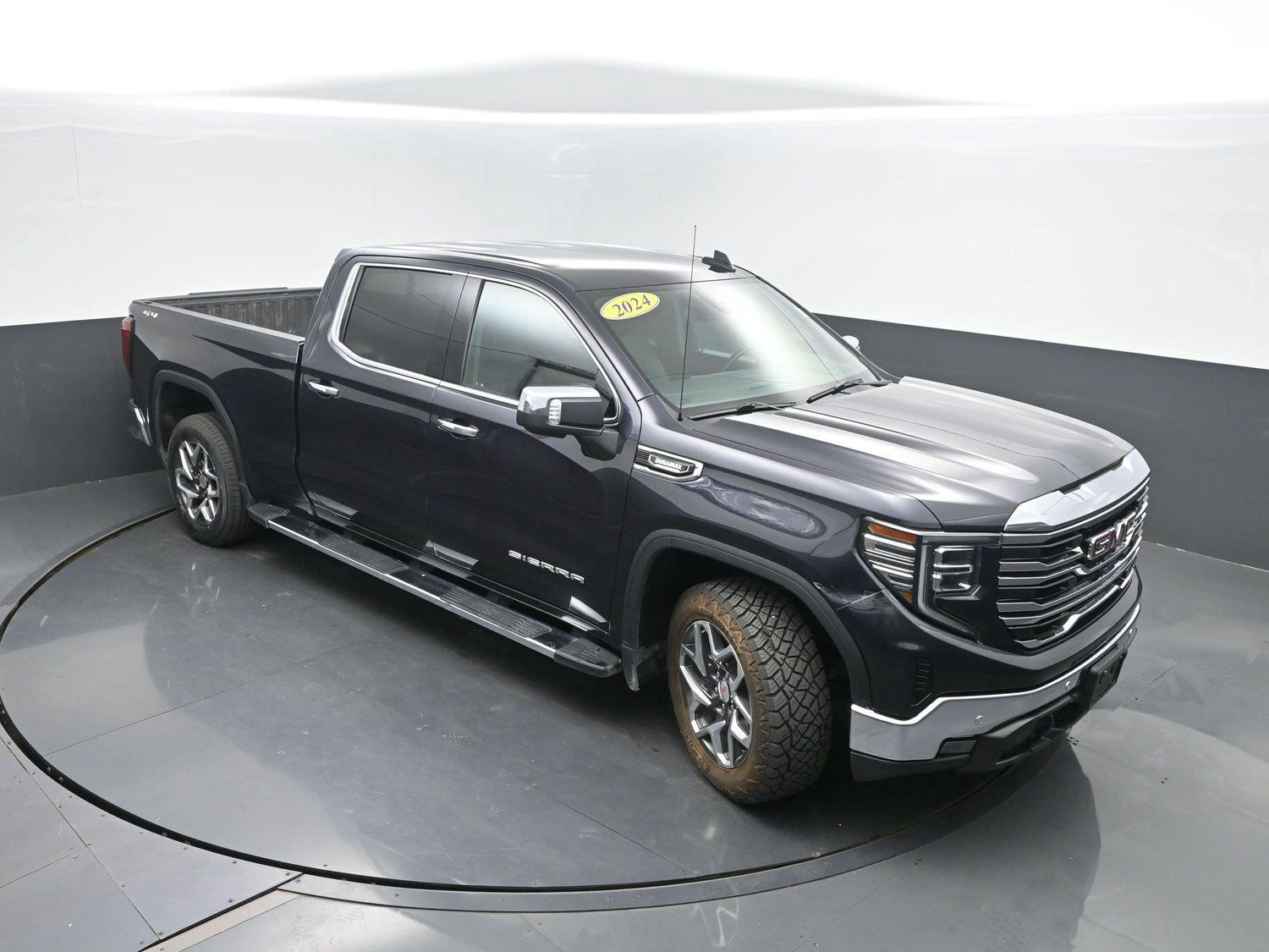Used 2024 Titanium Rush Metallic GMC SLT image 46