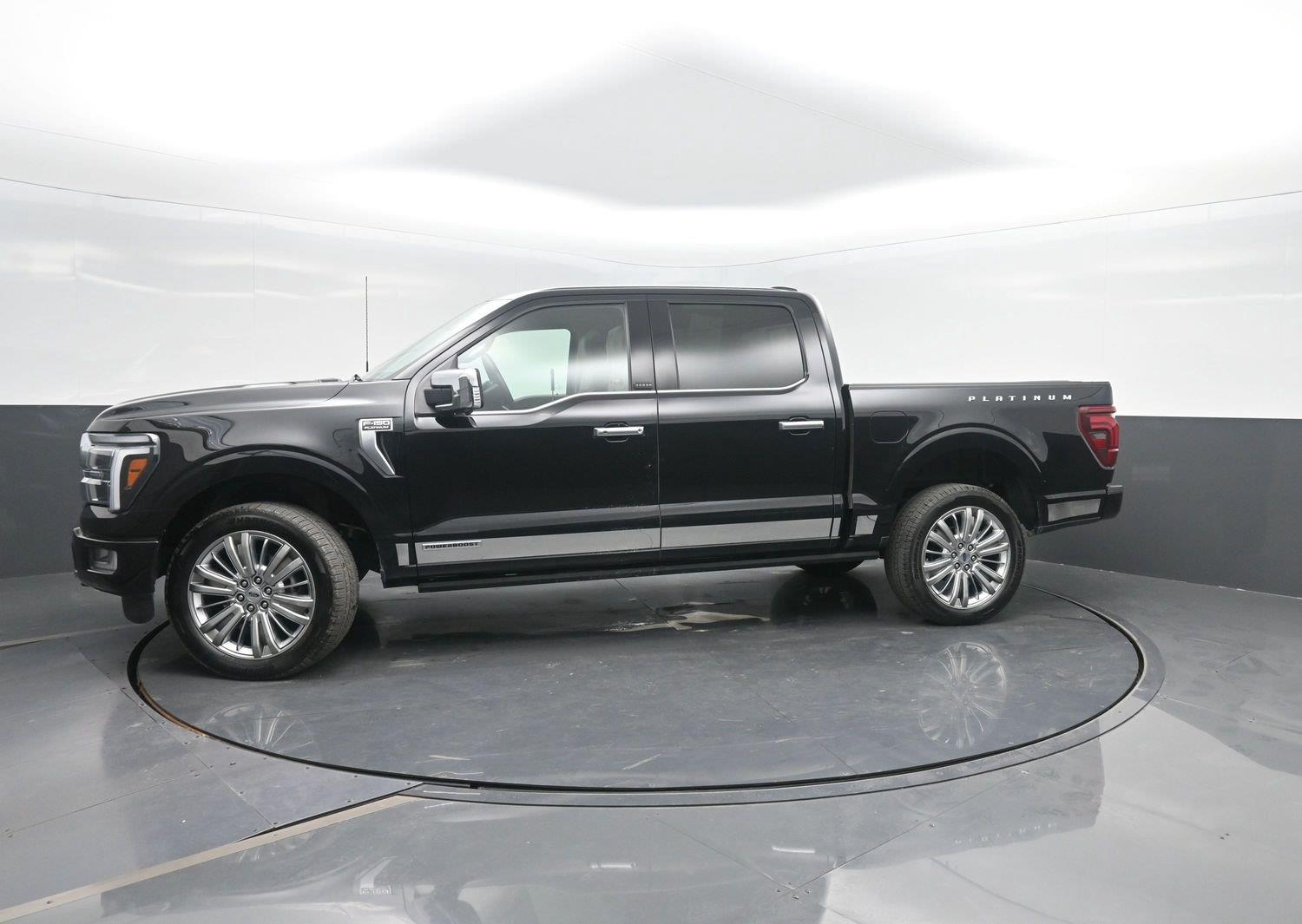 Agate Black 2025 Ford F-150 Pickup Truck Four-Wheel Drive Automatic