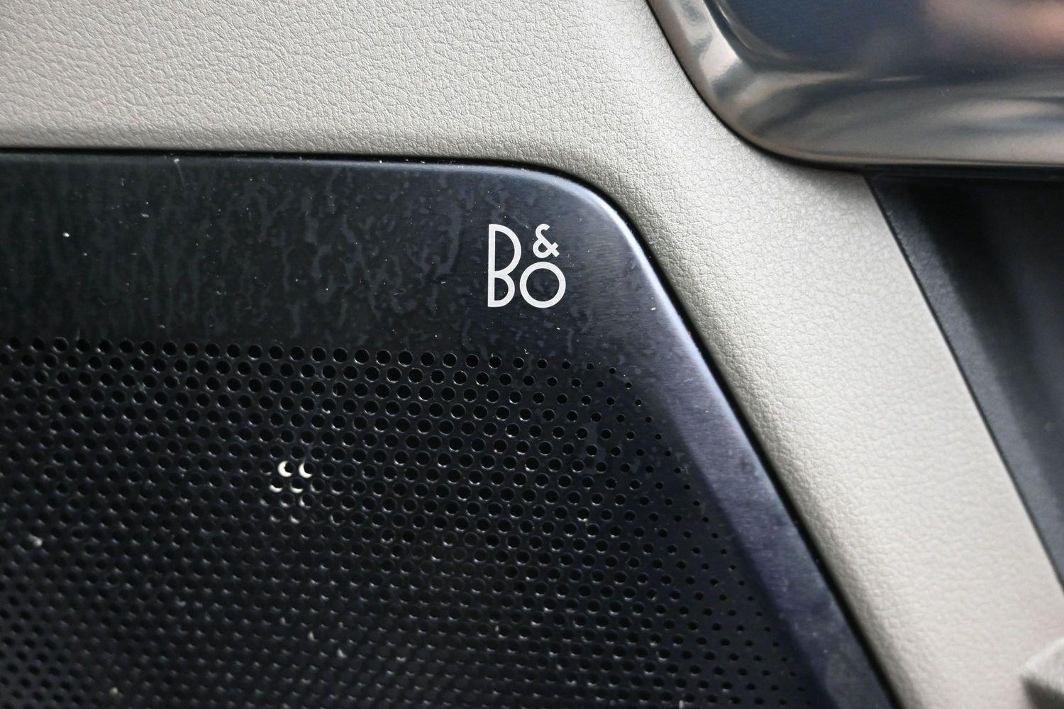 Used 2025 Agate Black Ford Platinum image 11