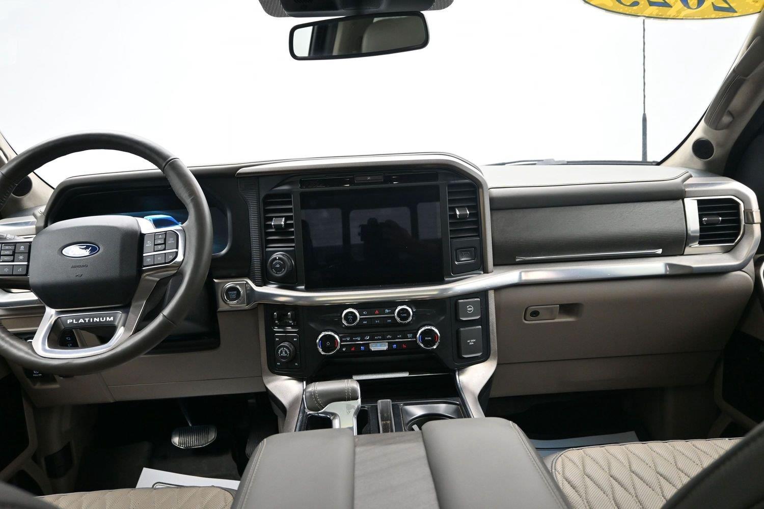 Used 2025 Agate Black Ford Platinum image 16