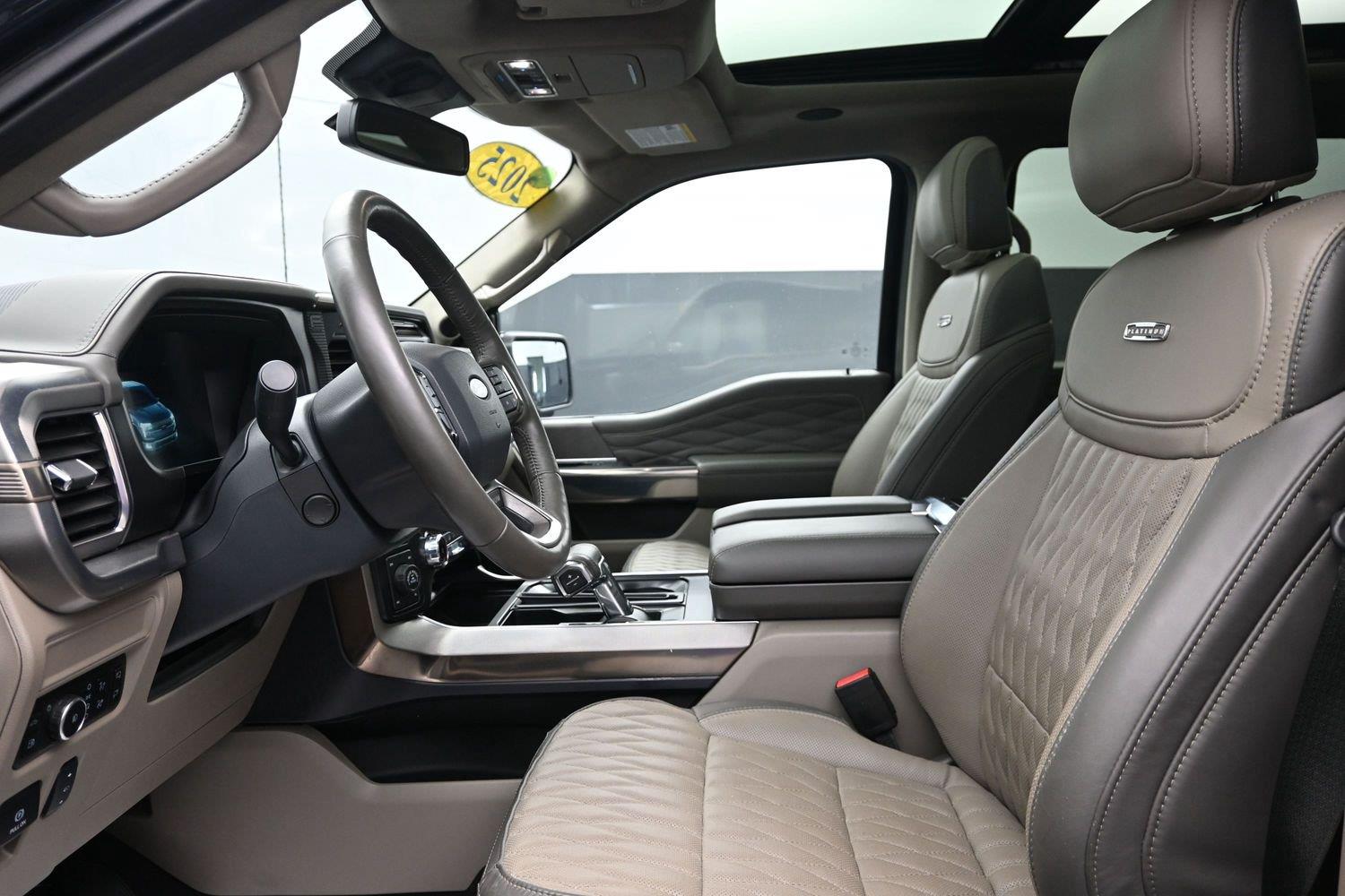 Used 2025 Agate Black Ford Platinum image 28