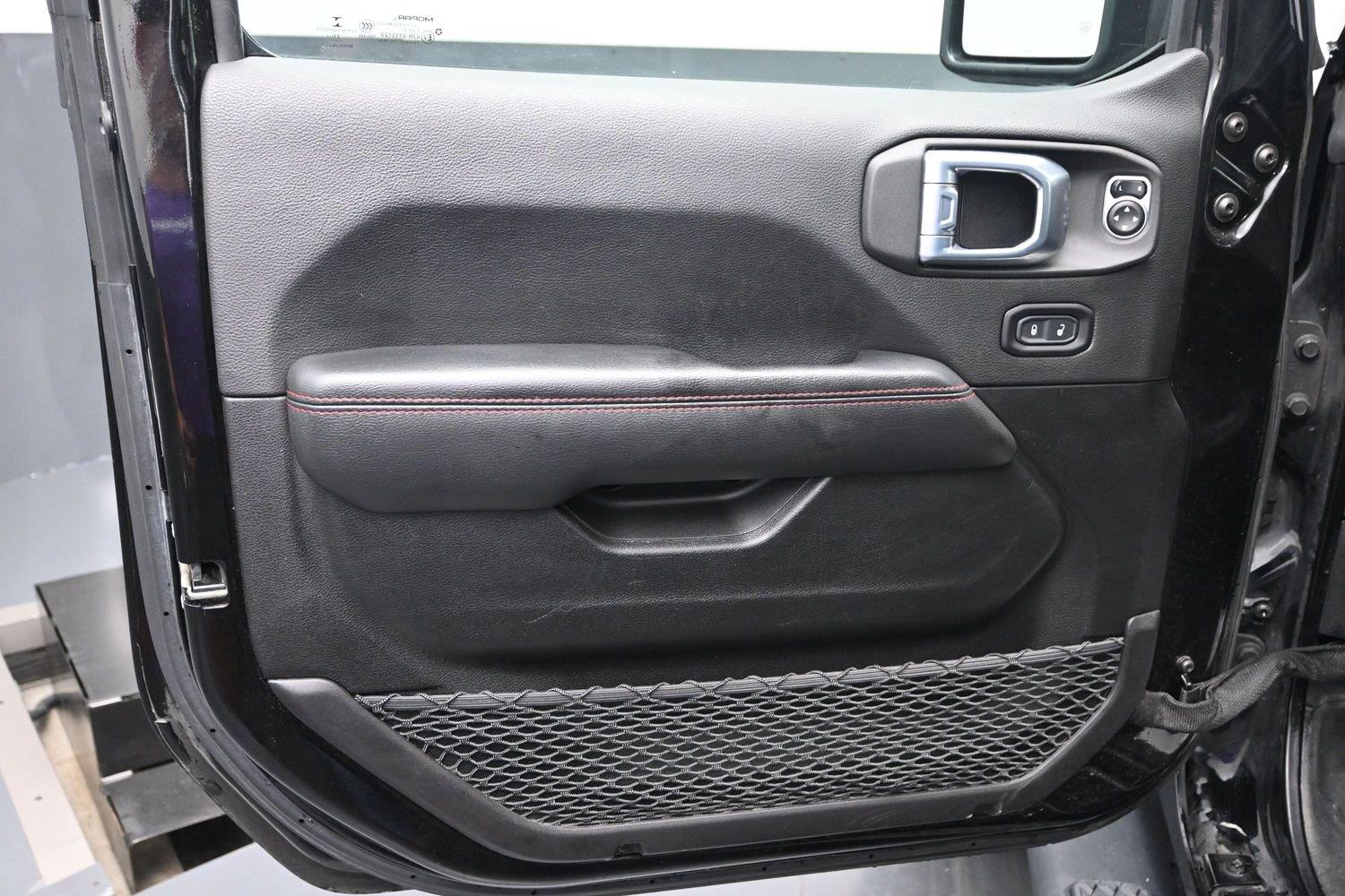Used 2021 Black Jeep Rubicon image 16