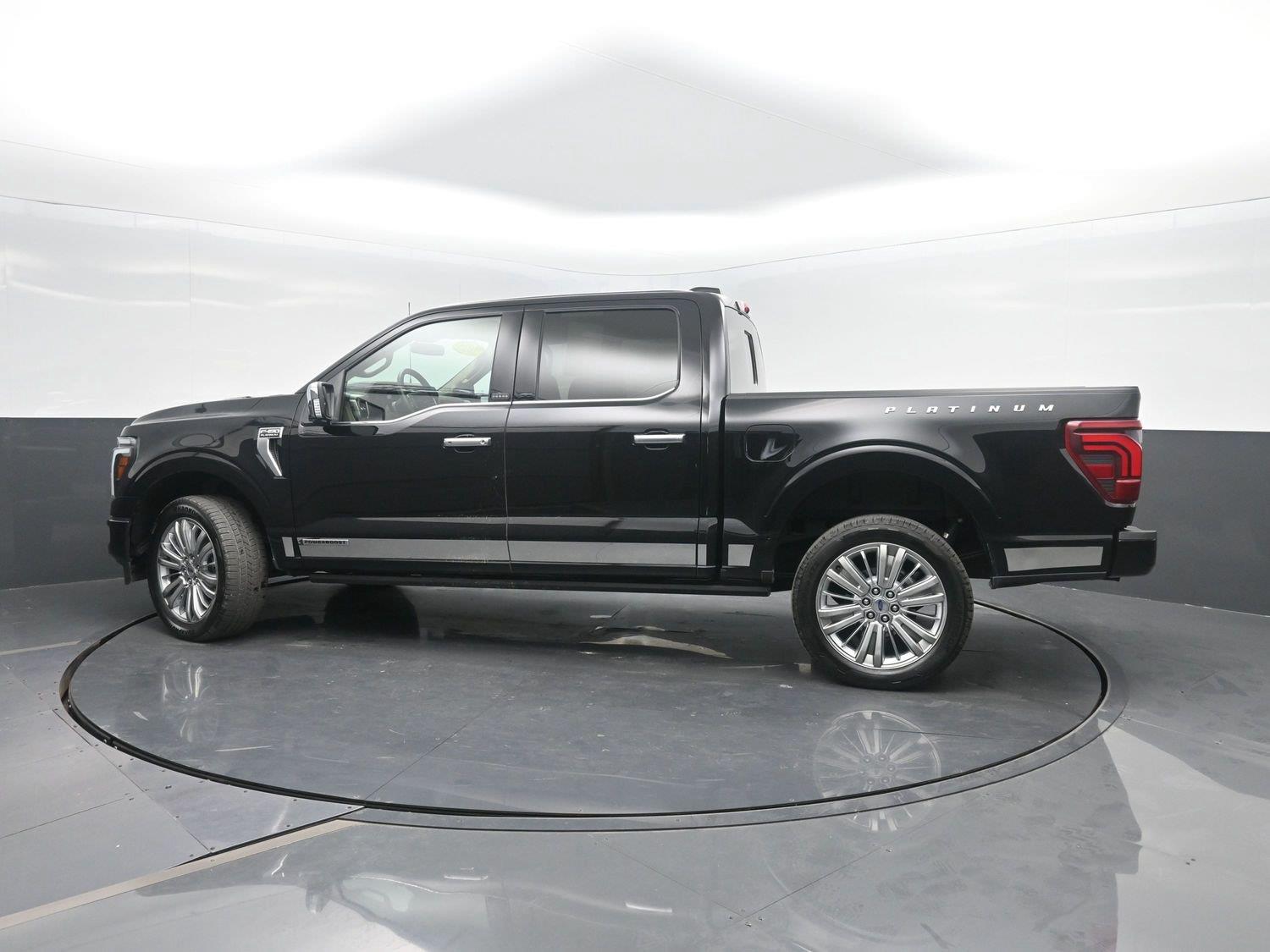Used 2025 Agate Black Ford Platinum image 49