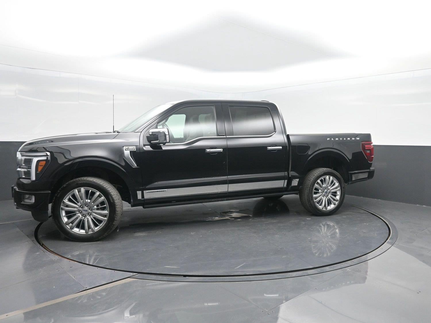 Used 2025 Agate Black Ford Platinum image 50