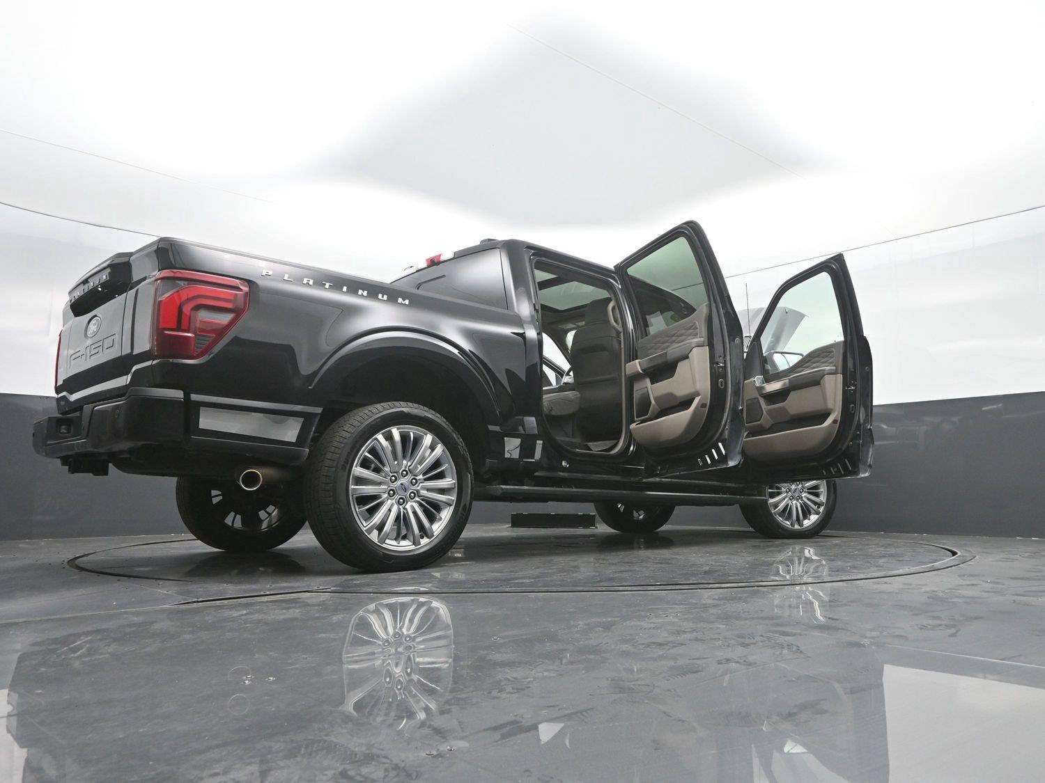 Used 2025 Agate Black Ford Platinum image 58
