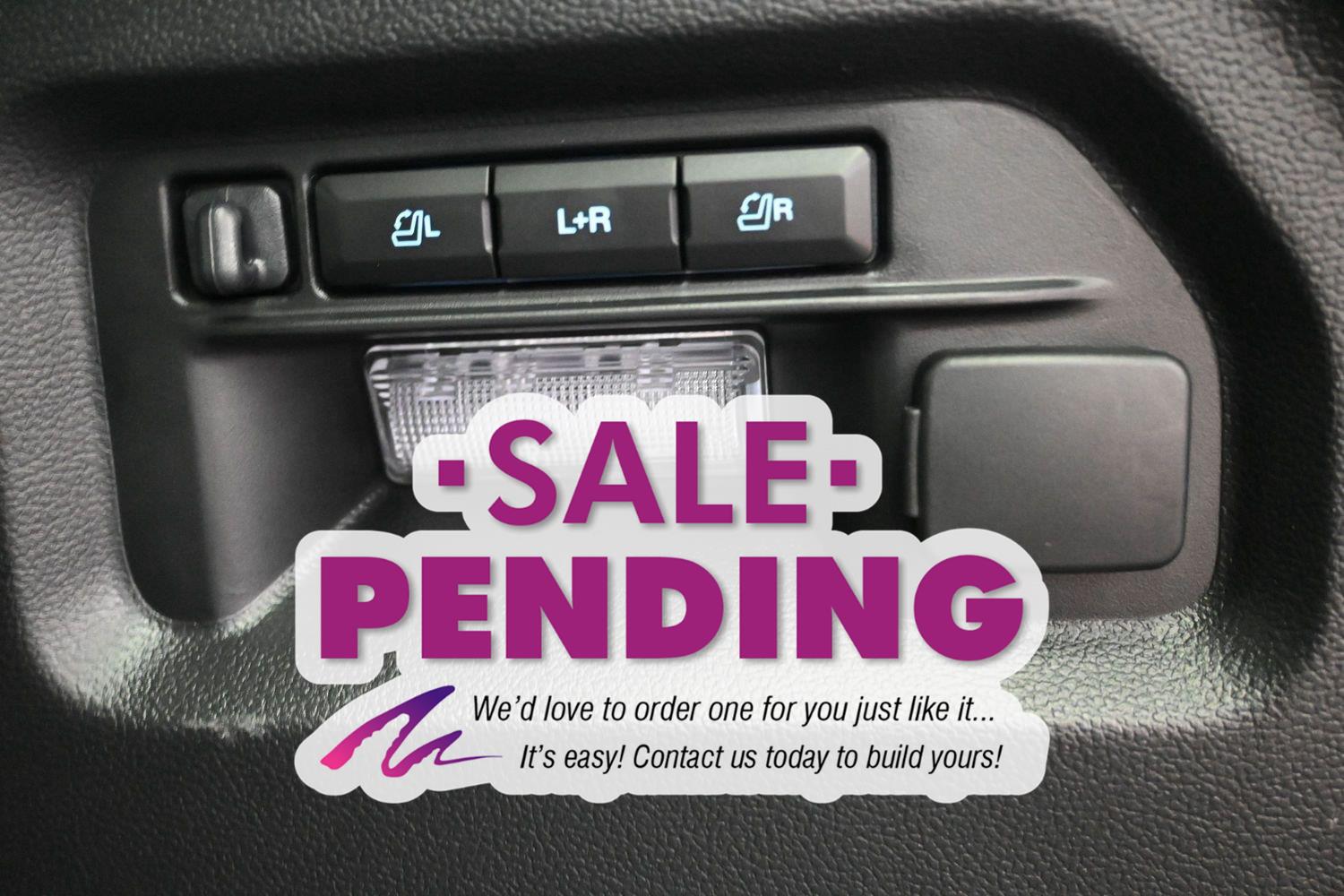 Used 2025 Star White Metallic Tri-Coat FORD Platinum image 17