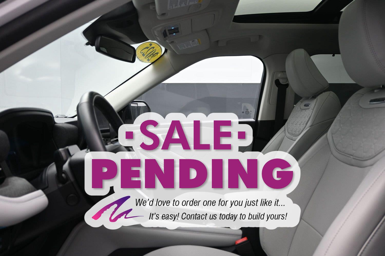 Used 2025 Star White Metallic Tri-Coat FORD Platinum image 23