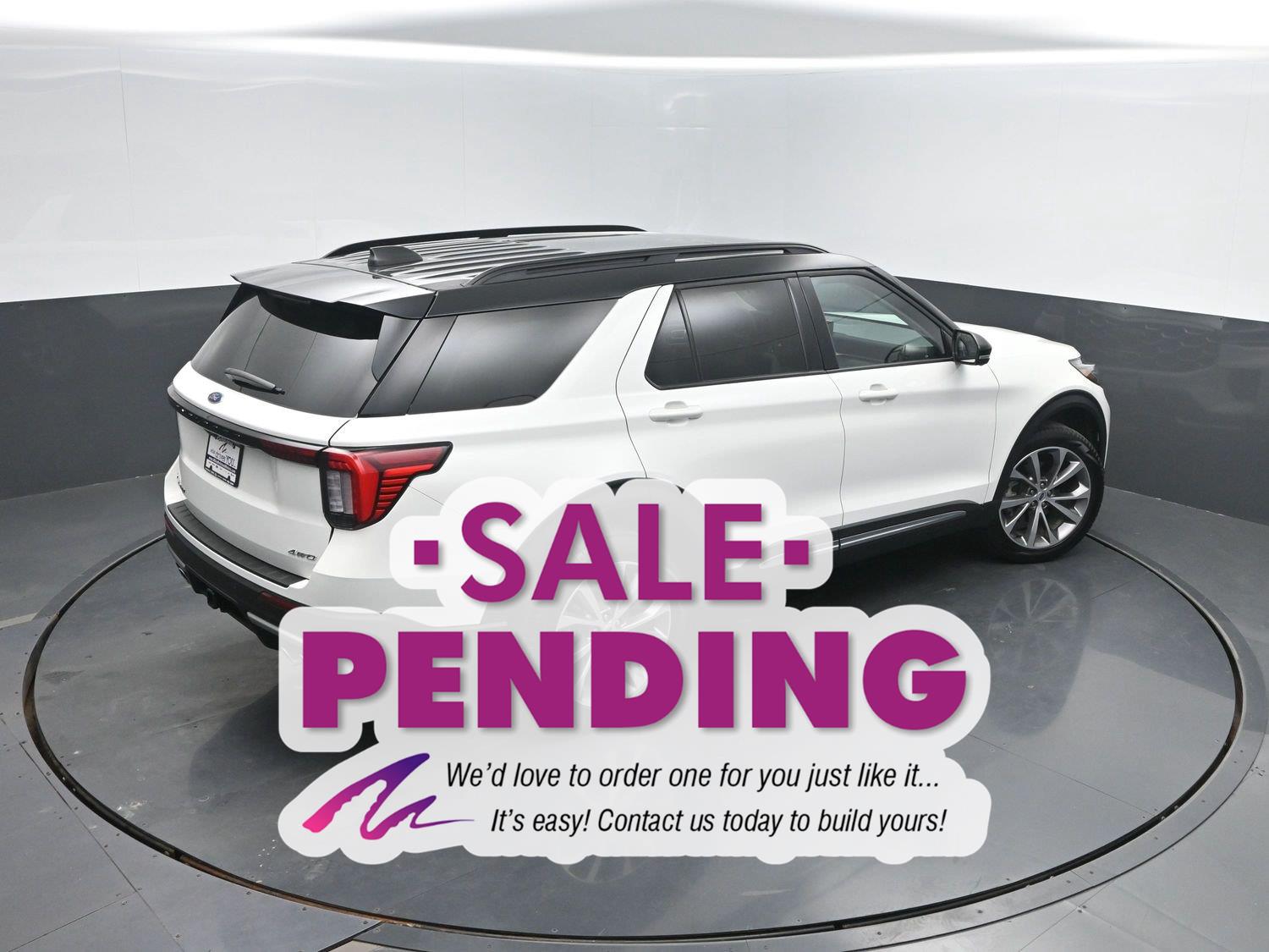 Used 2025 Star White Metallic Tri-Coat FORD Platinum image 42