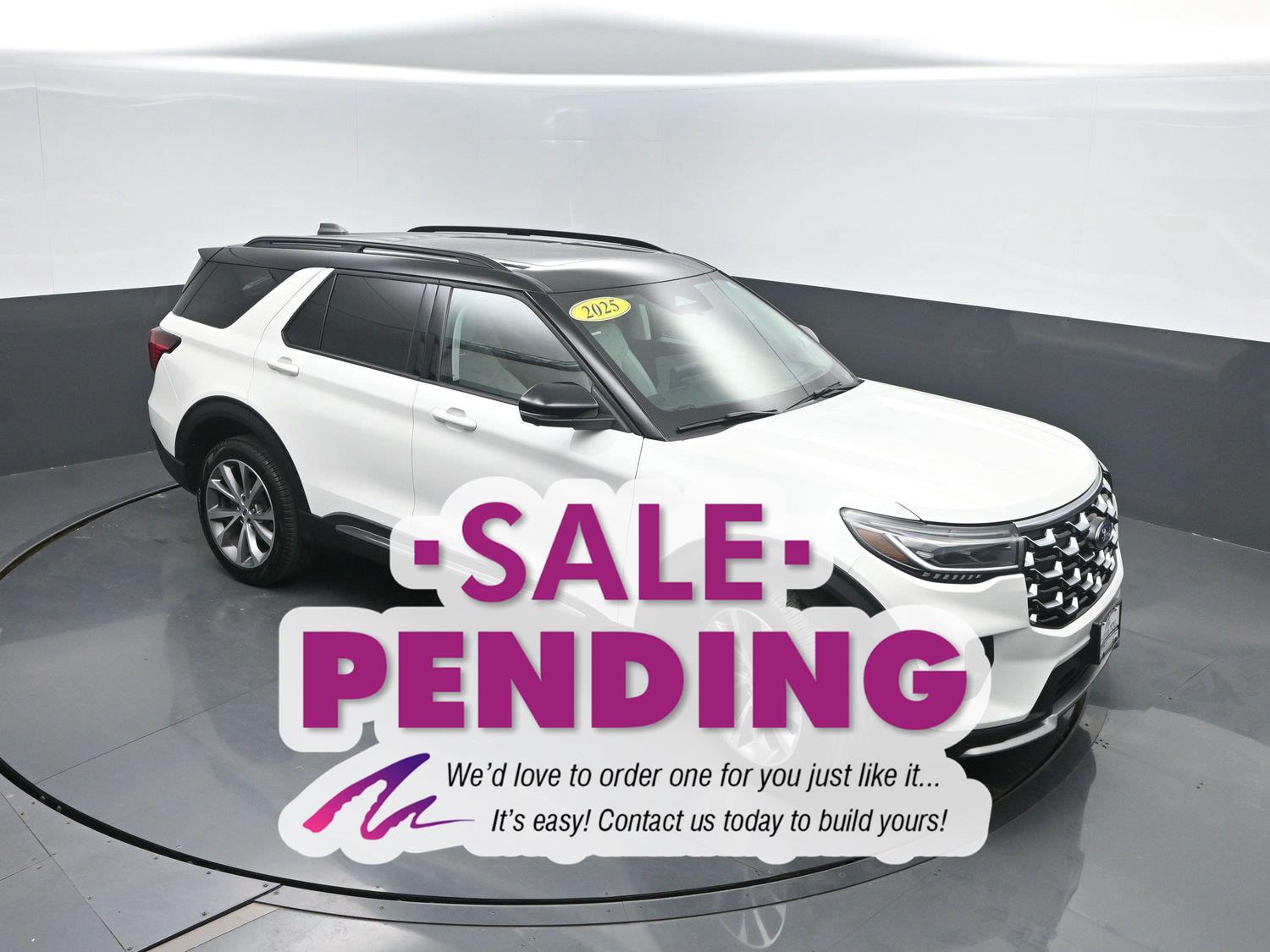 Used 2025 Star White Metallic Tri-Coat FORD Platinum image 43