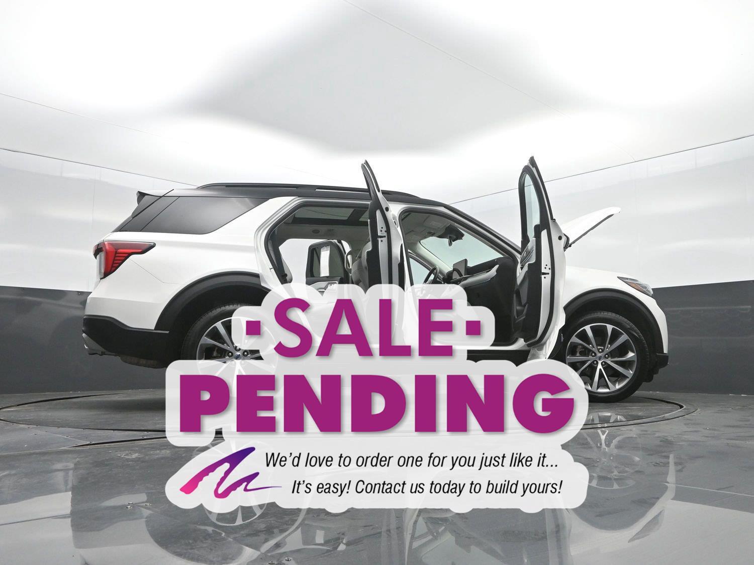 Used 2025 Star White Metallic Tri-Coat FORD Platinum image 55