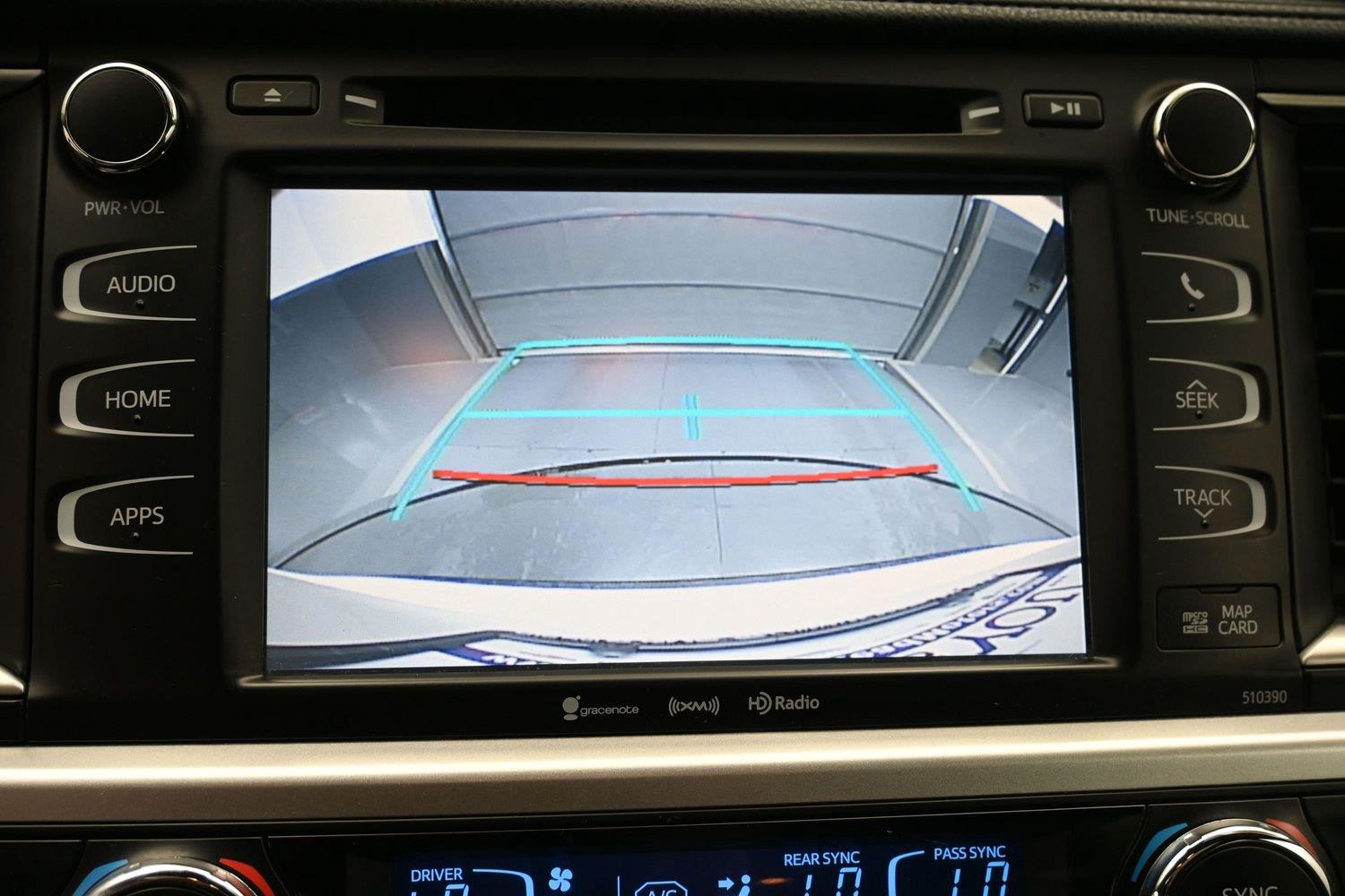 Used 2019 Blizzard Pearl Toyota XLE image 26