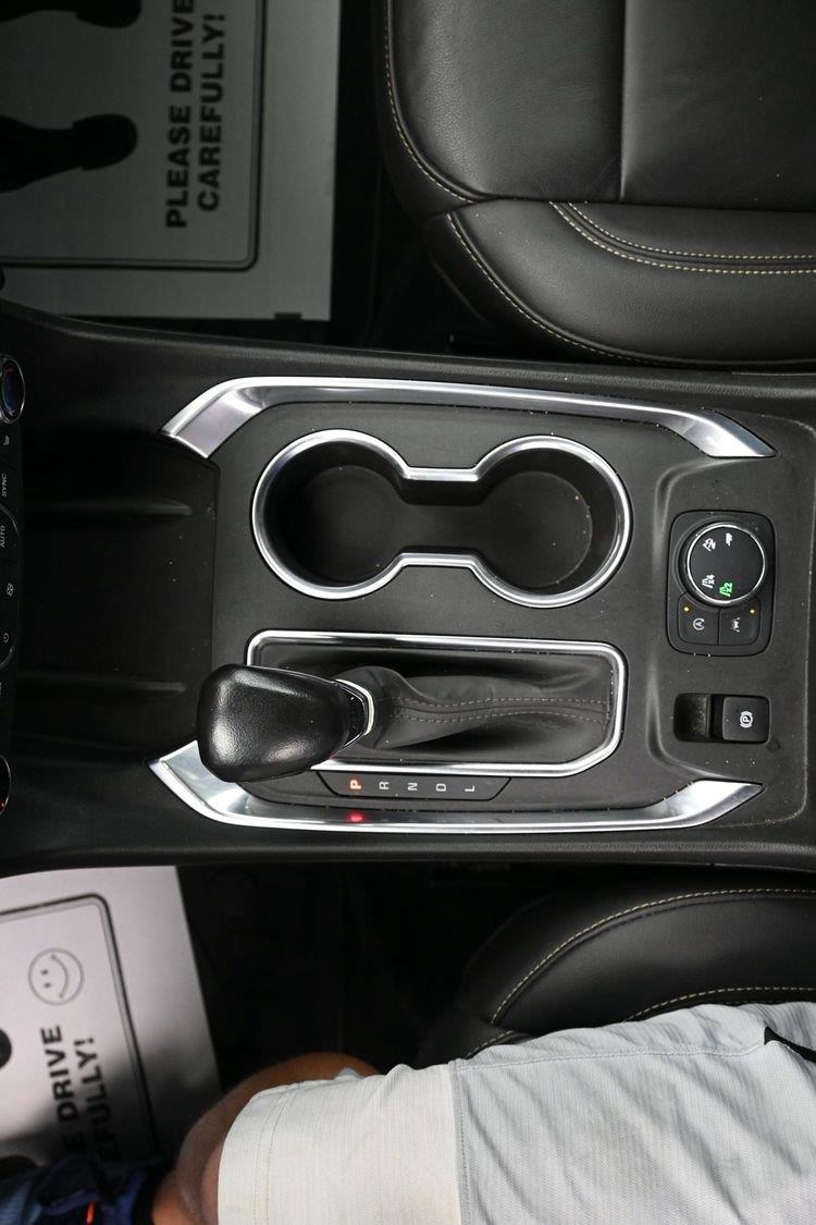 Used 2022 Black Cherry Metallic Chevrolet LT Leather image 34