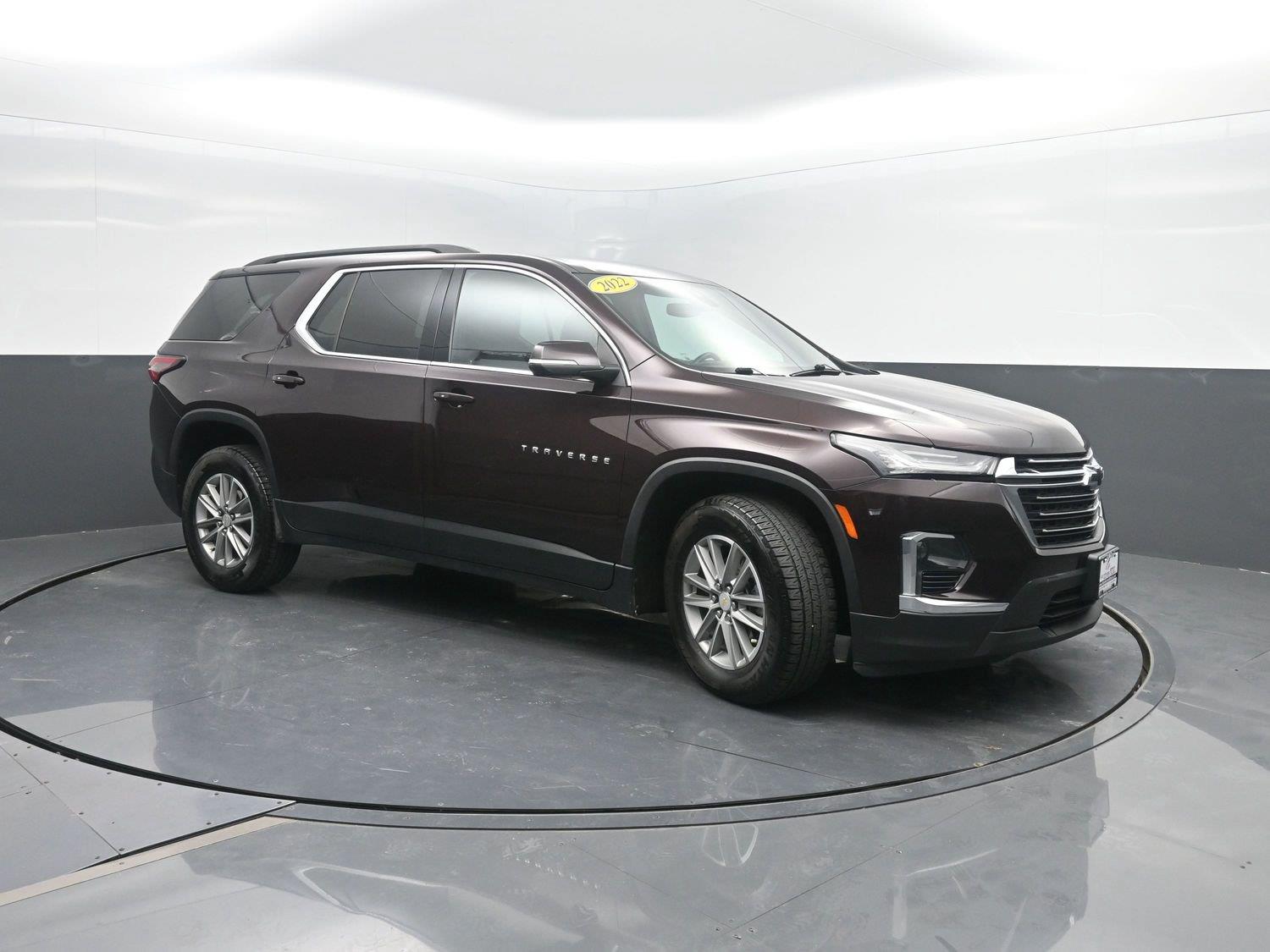 Used 2022 Black Cherry Metallic Chevrolet LT Leather image 5