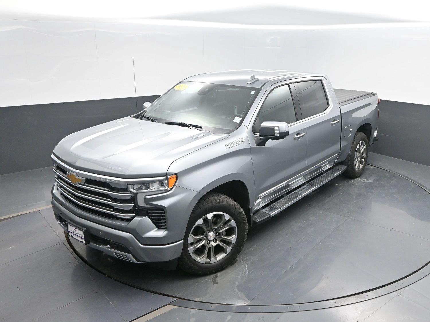 Used 2024 Sterling Gray Metallic Chevrolet High Country image 44
