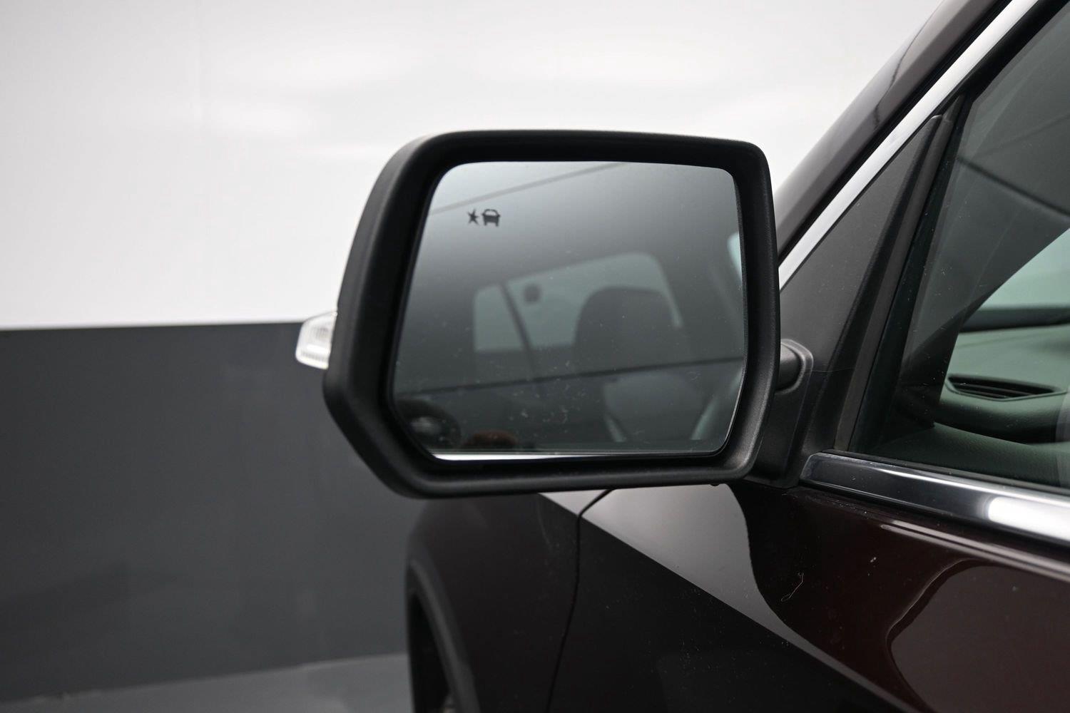 Used 2022 Black Cherry Metallic Chevrolet LT Leather image 21