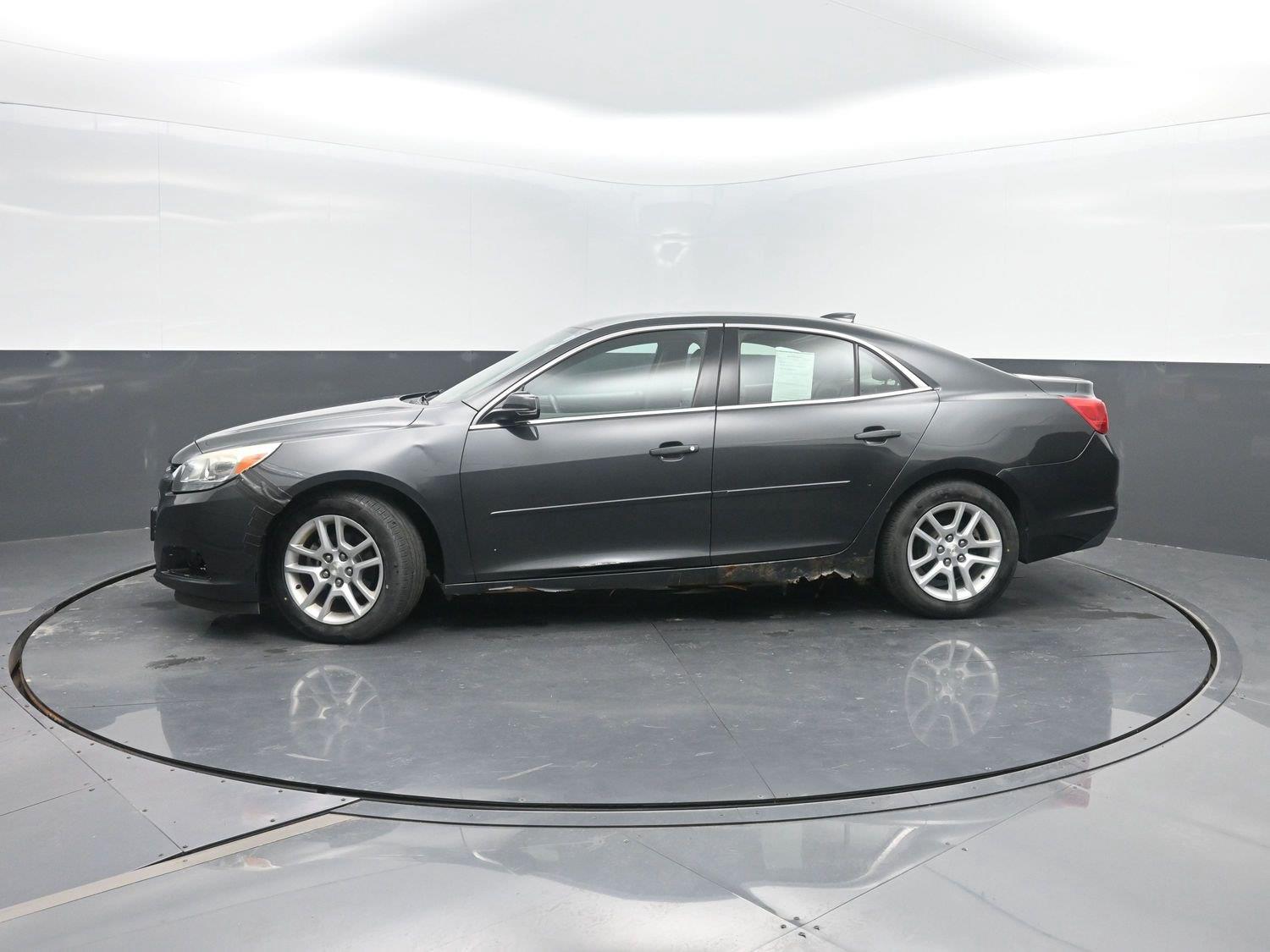 Ashen Gray Metallic 2015 Chevrolet Malibu Sedan Front-Wheel Drive 6-Speed Automatic