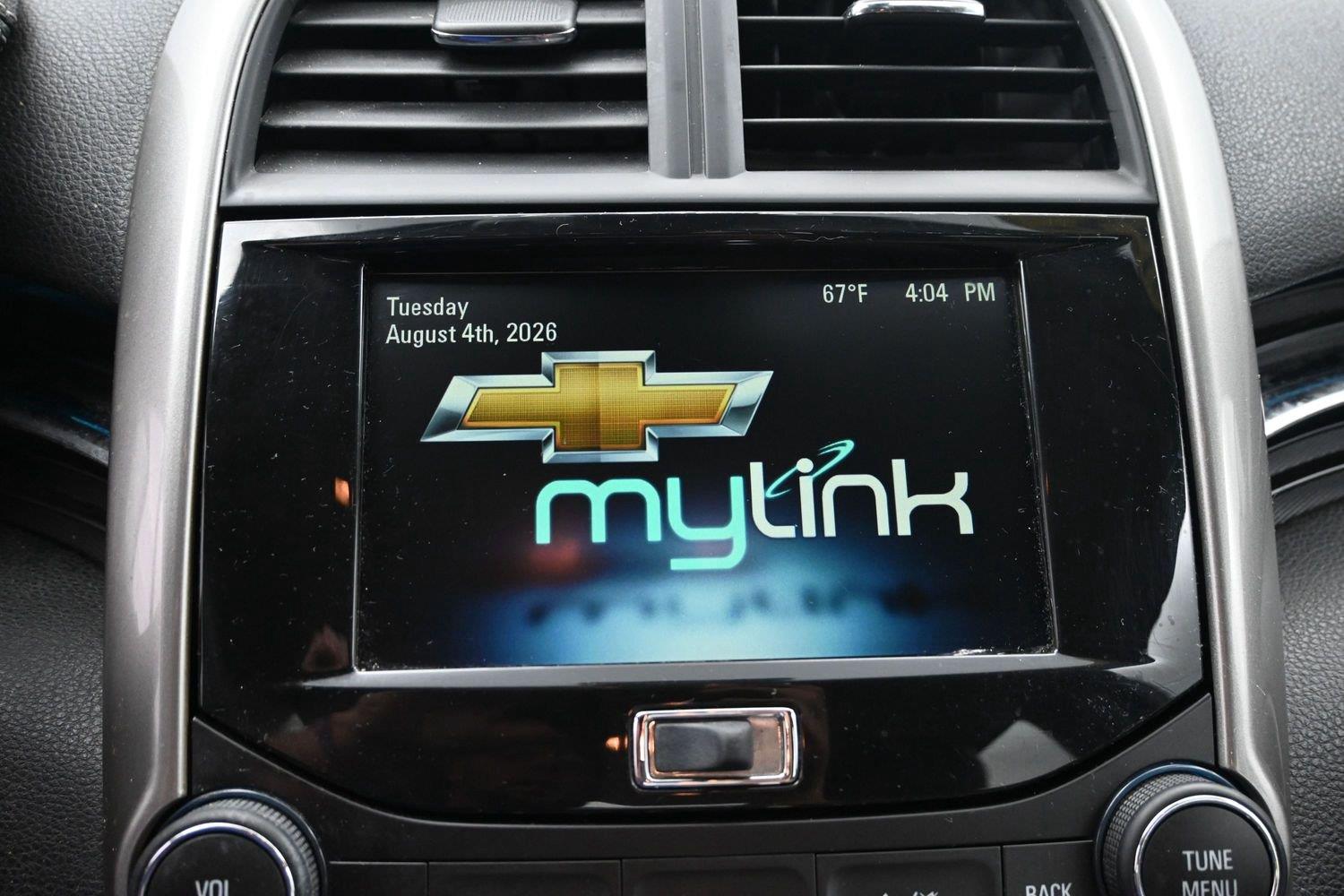 Used 2015 Ashen Gray Metallic Chevrolet LT image 20