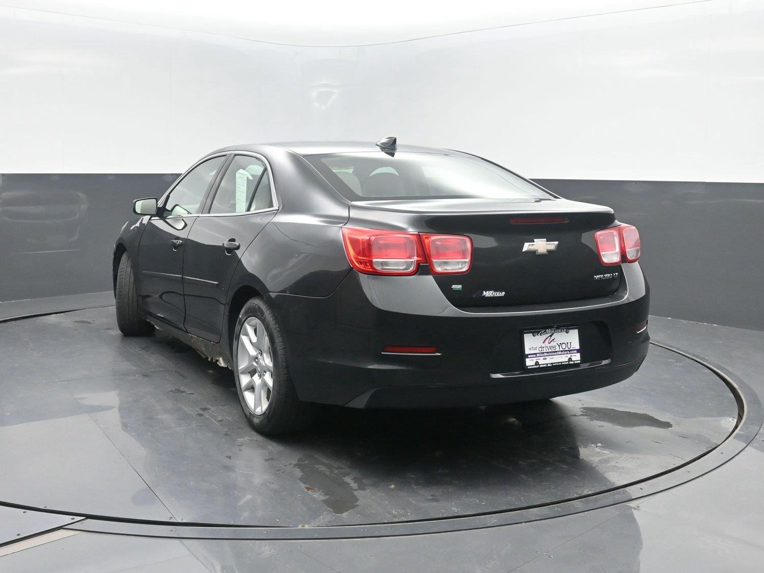 Used 2015 Ashen Gray Metallic Chevrolet LT image 35